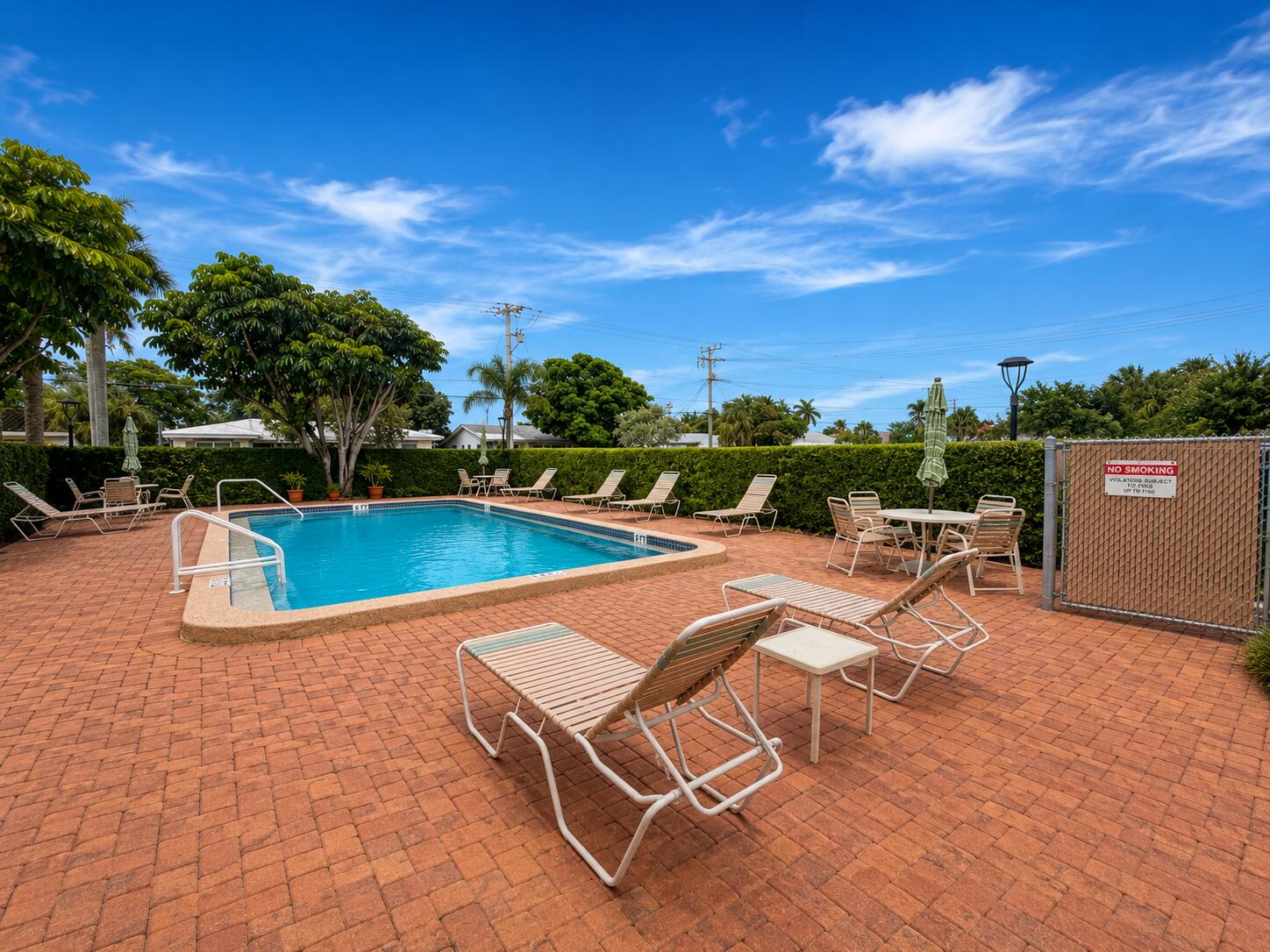 CASA VERANO CONDO - Residential