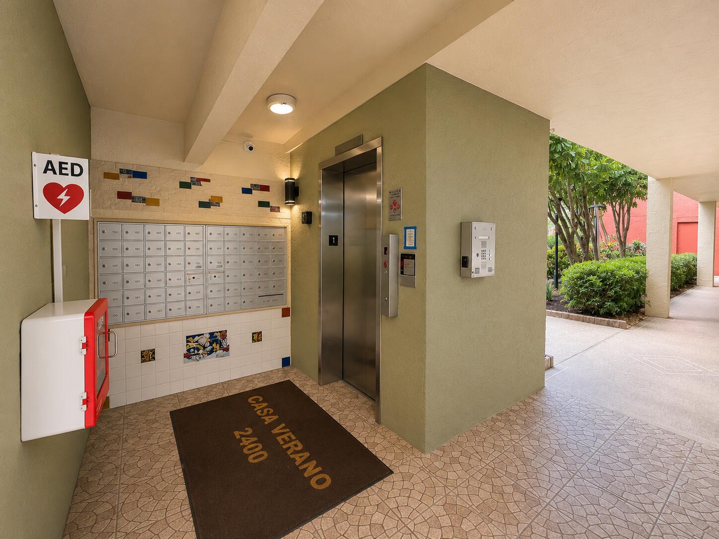 CASA VERANO CONDO - Residential