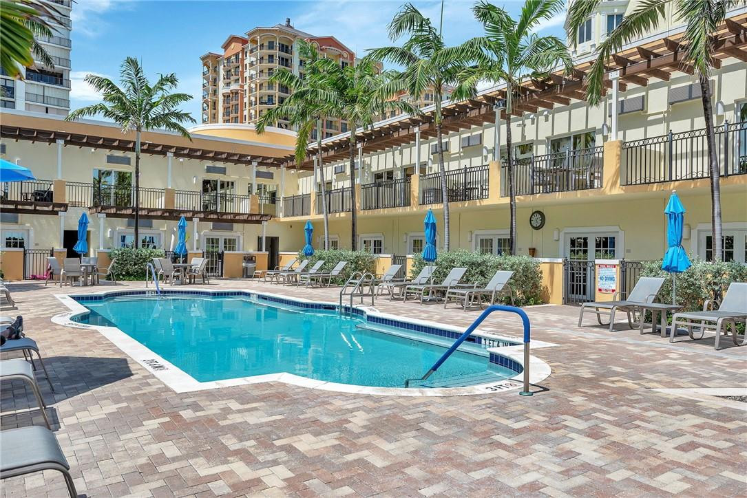 The Vue Beach Club - Residential