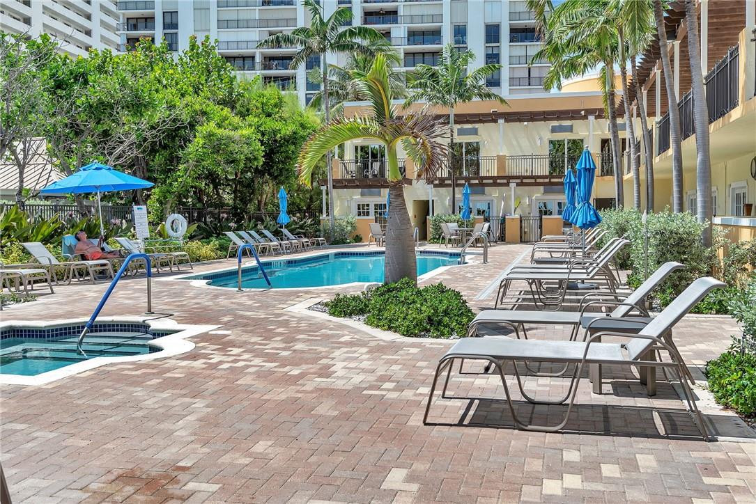 The Vue Beach Club - Residential