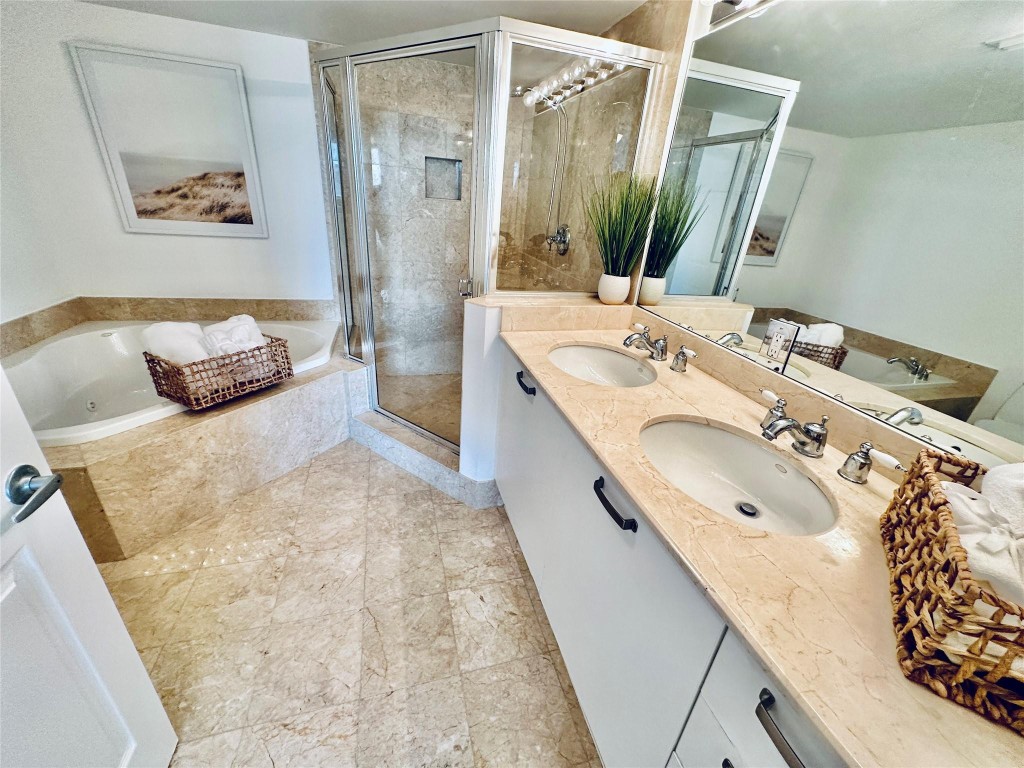 The Vue Beach Club - Residential