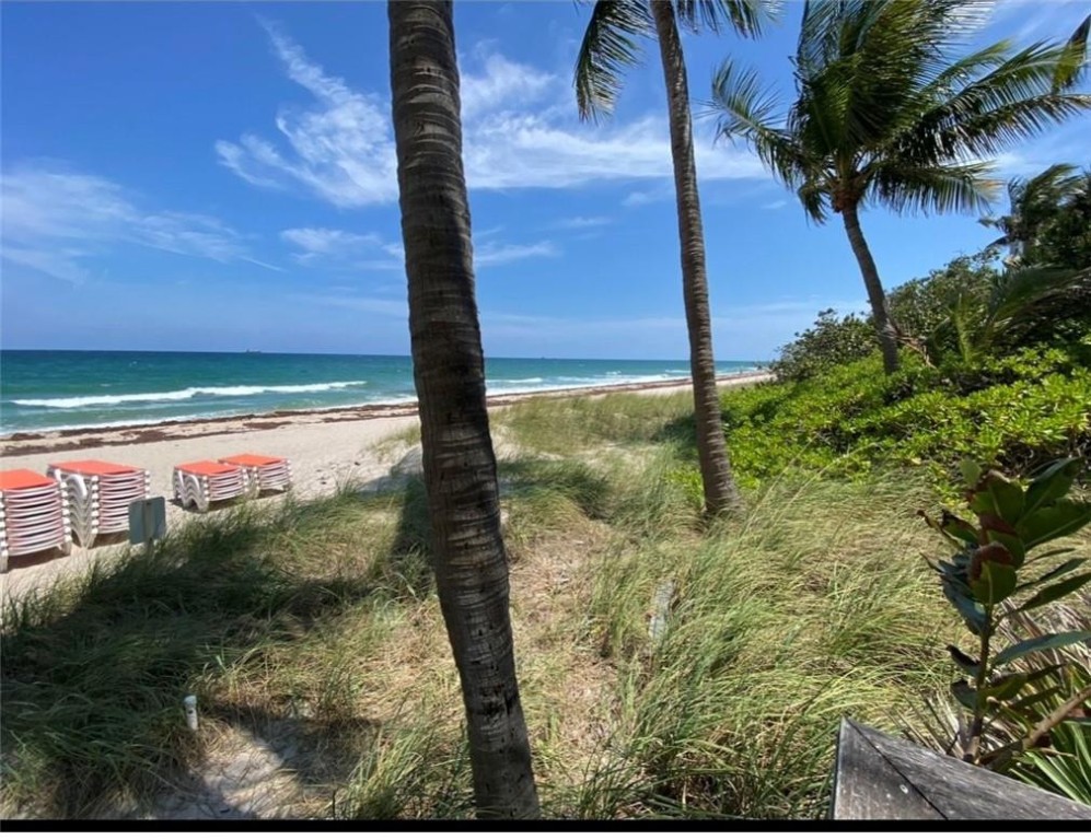 The Vue Beach Club - Residential