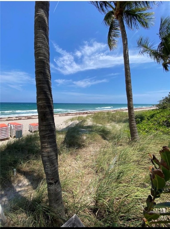 The Vue Beach Club - Residential