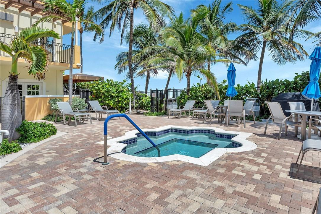 The Vue Beach Club - Residential