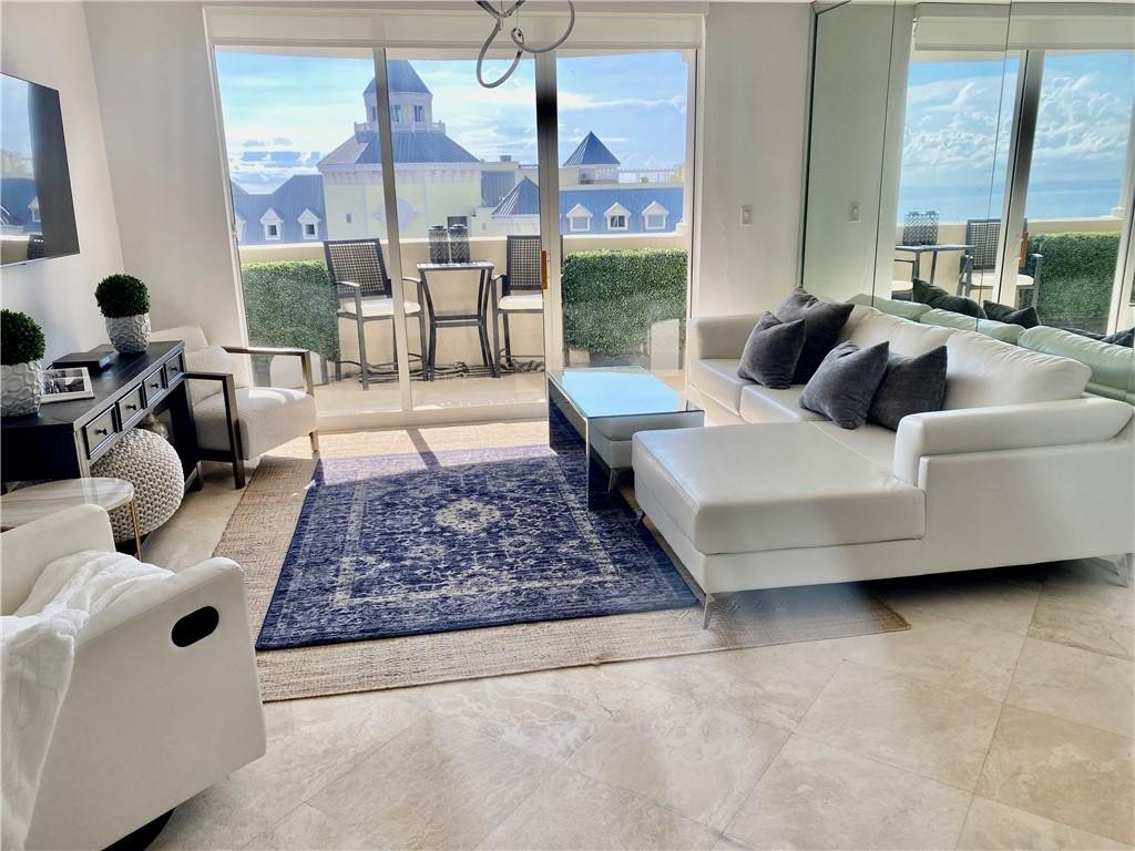 The Vue Beach Club - Residential