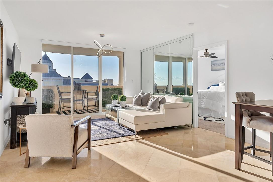 The Vue Beach Club - Residential