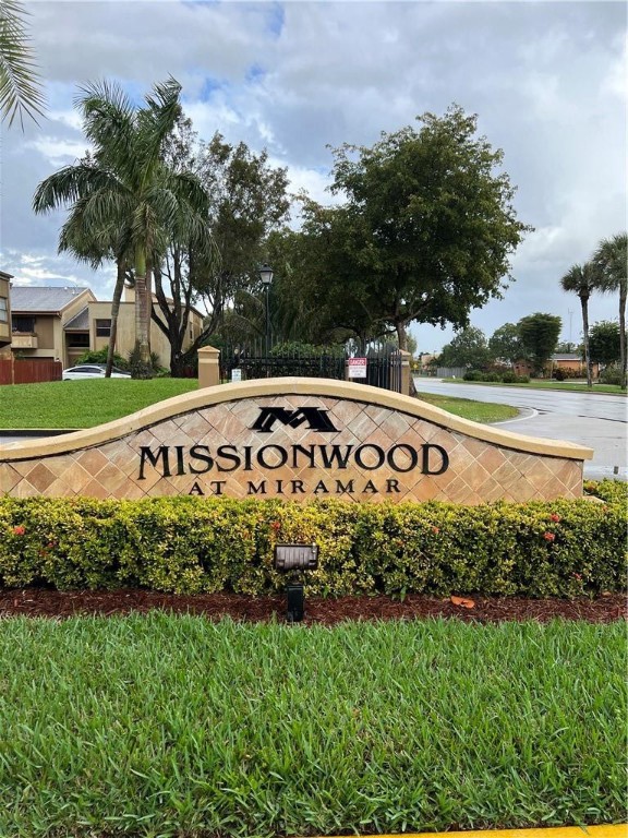 MISSIONWOOD - Residential