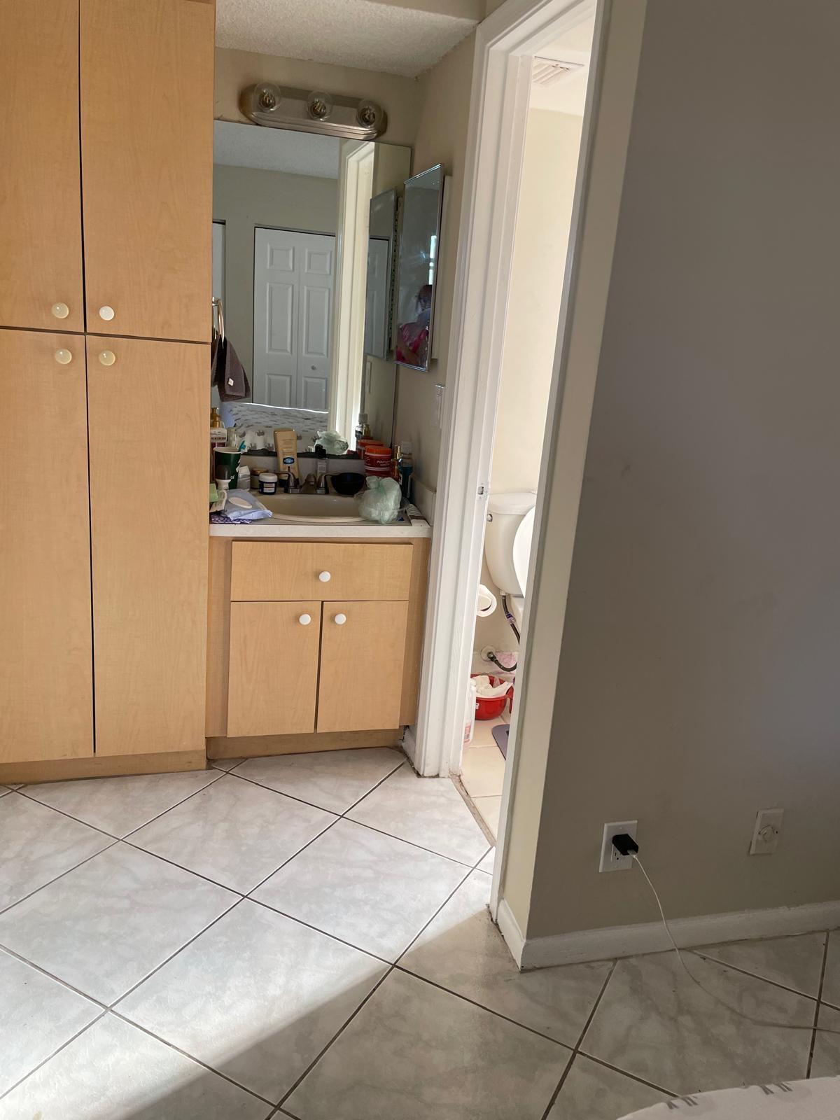 LAKEWOOD VILLAGE - Residential Lease