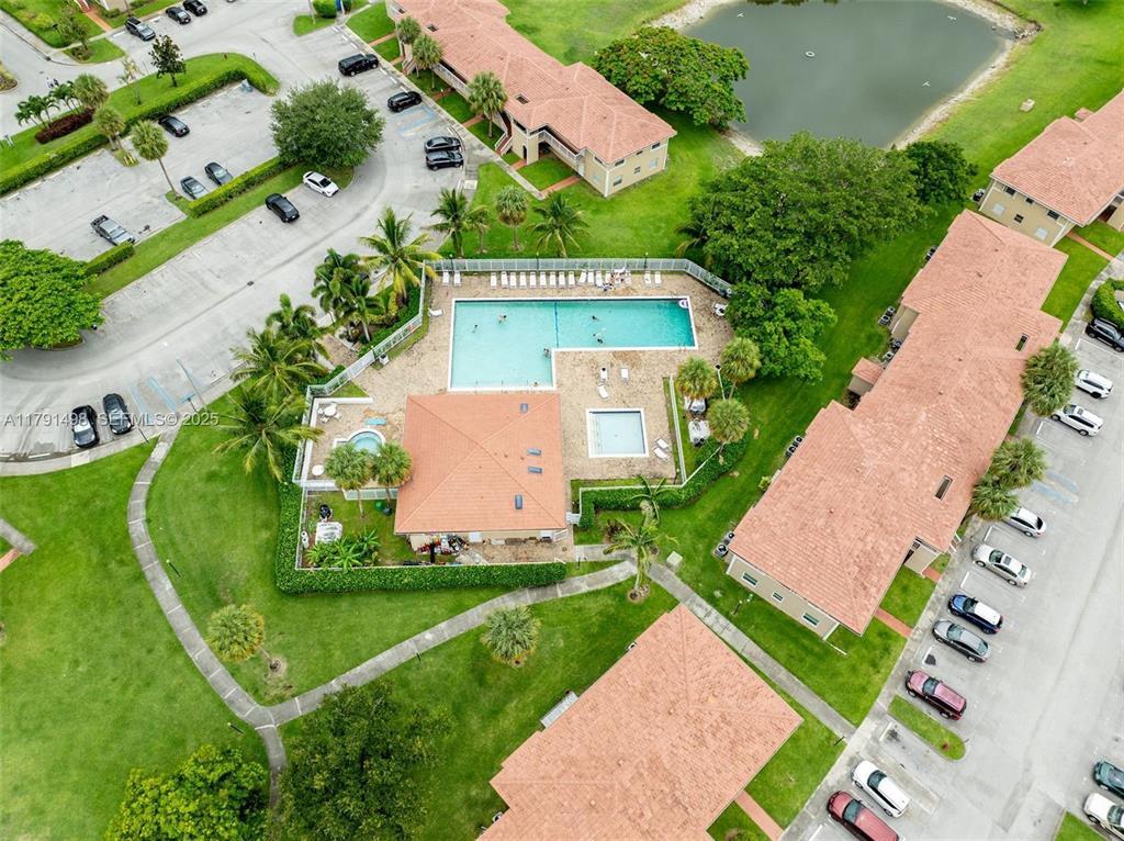 LAKEWOOD VILLAGE - Residential Lease