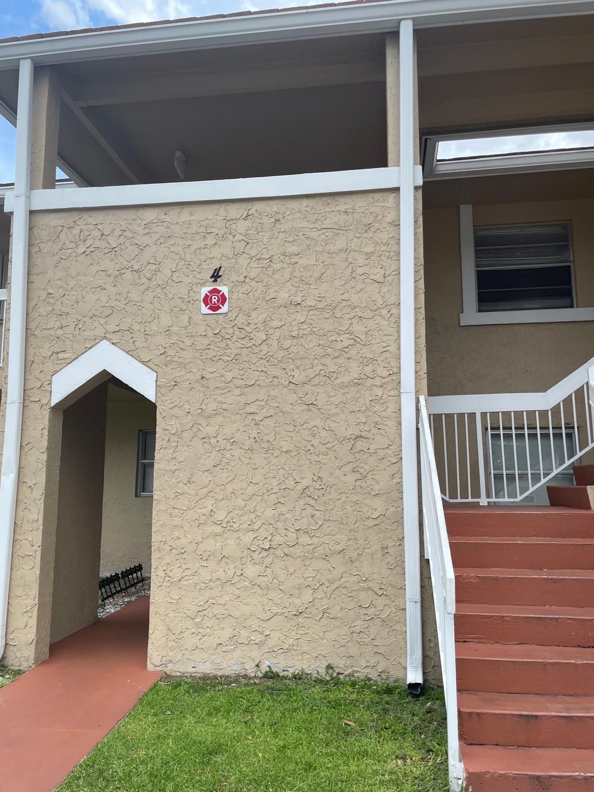 LAKEWOOD VILLAGE - Residential Lease