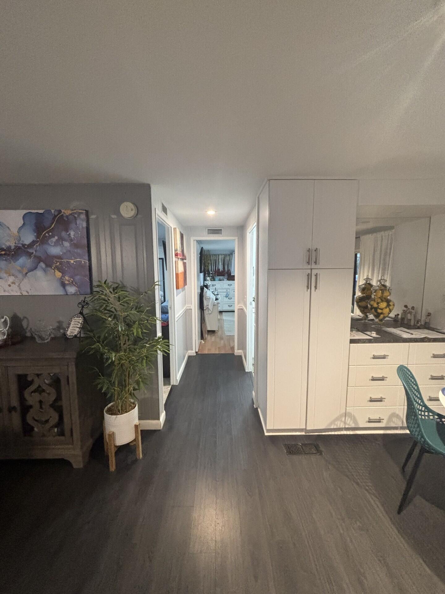 DEERFIELD LAKE - Residential