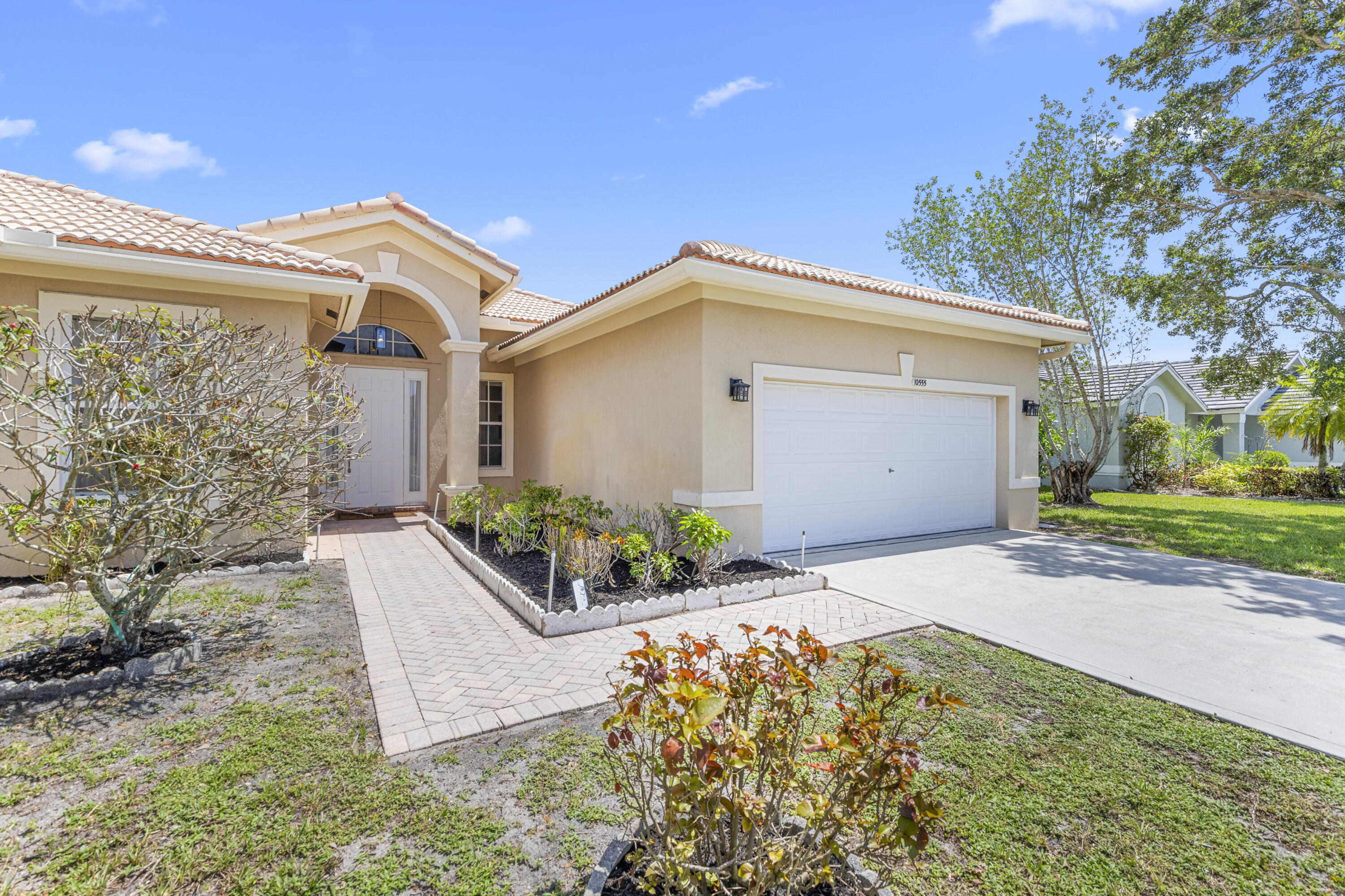WHITEHORSE ESTATES - Residential