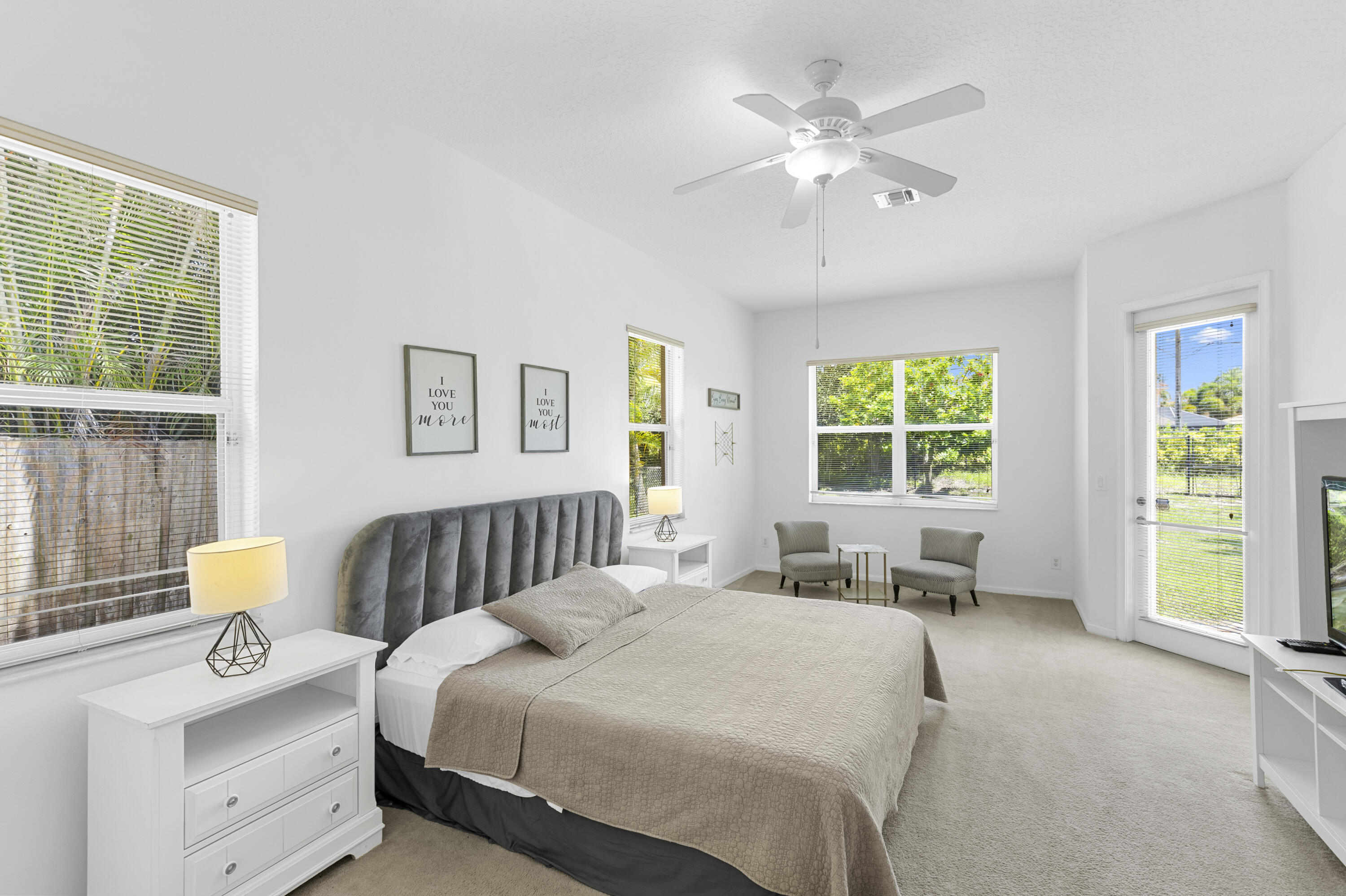WHITEHORSE ESTATES - Residential