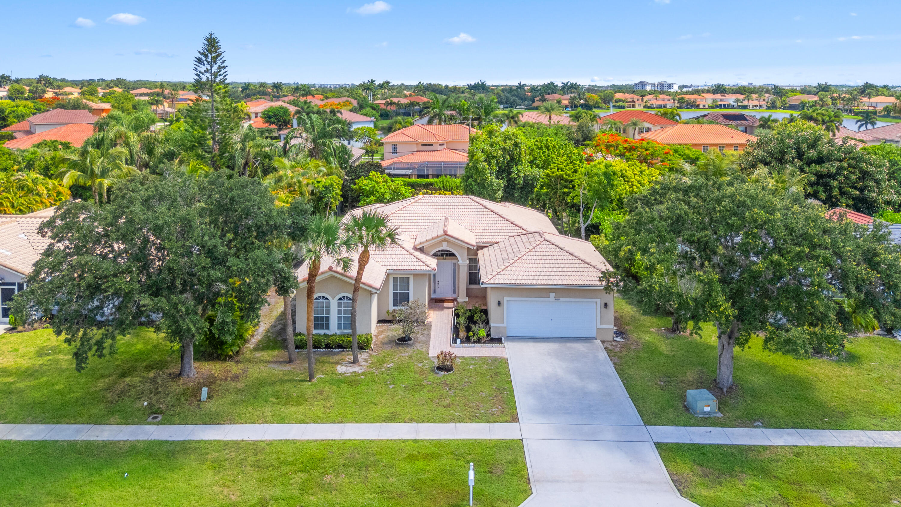 WHITEHORSE ESTATES - Residential