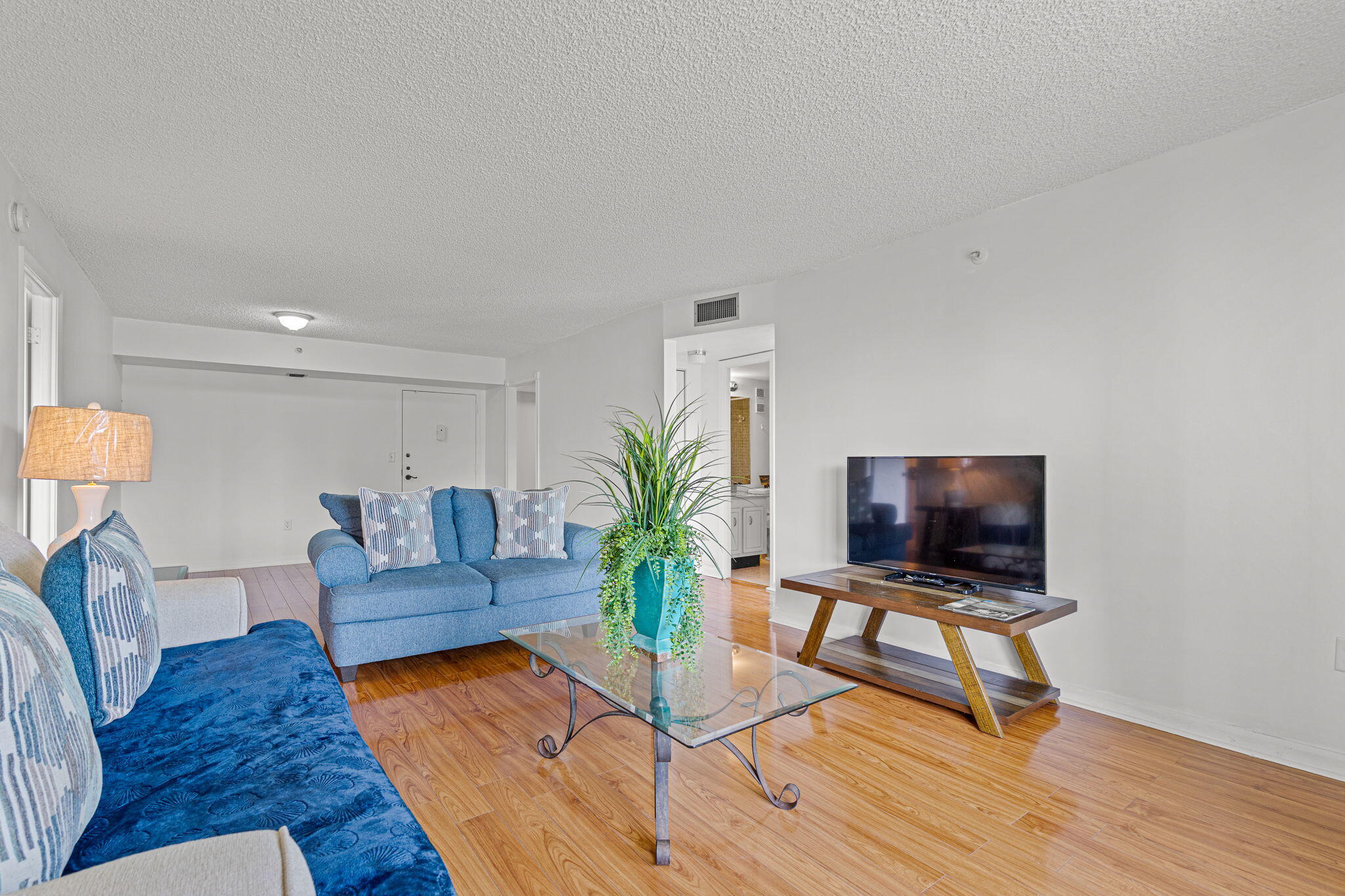 PARK PLACE CONDOMINIUM NO SIX - Residential