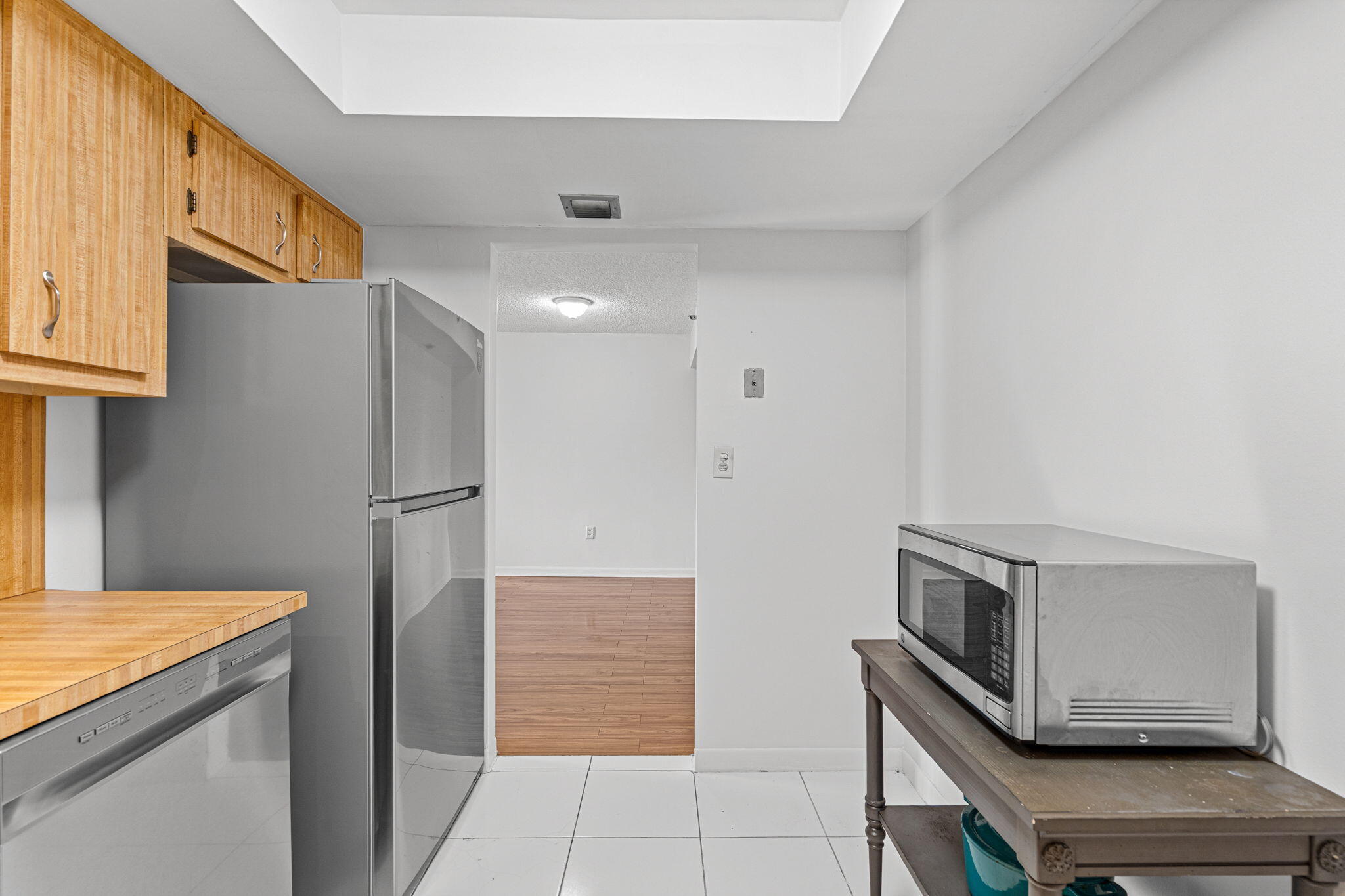 PARK PLACE CONDOMINIUM NO SIX - Residential