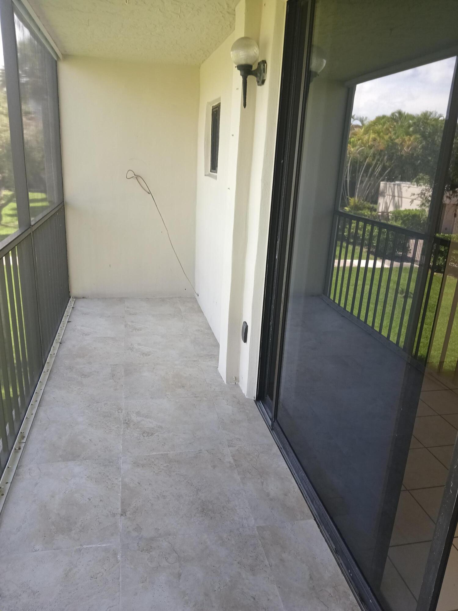 THE HORIZONS CONDO #4 - Residential Lease