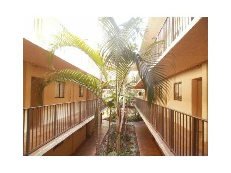 THE HORIZONS CONDO #4 - Residential Lease