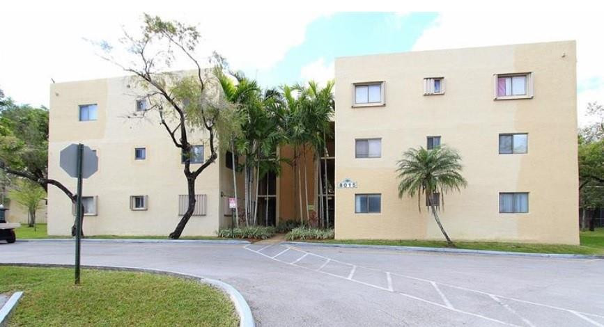 THE HORIZONS CONDO #4 - Residential Lease
