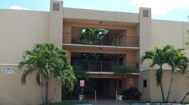 THE HORIZONS CONDO #4 - Residential Lease