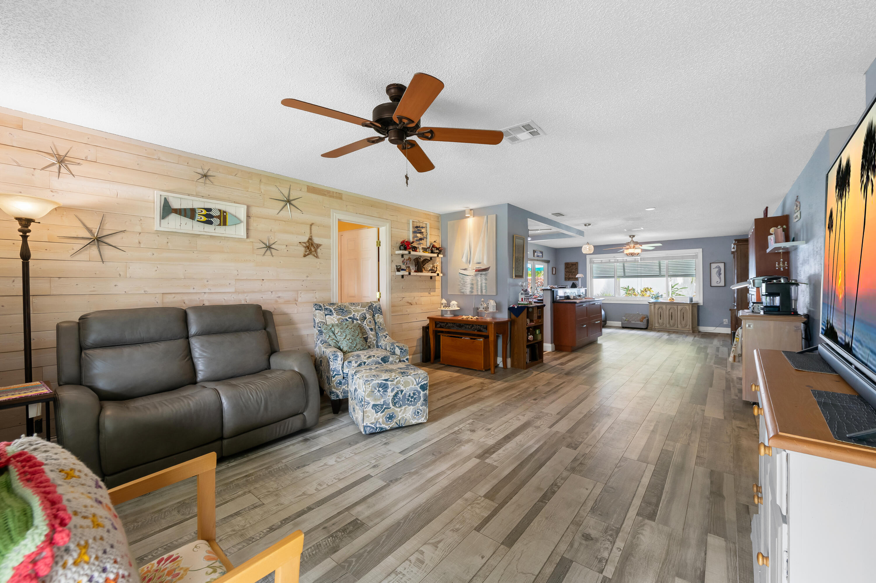 PALM-AIRE VILLAGE SECTION 3 - Residential
