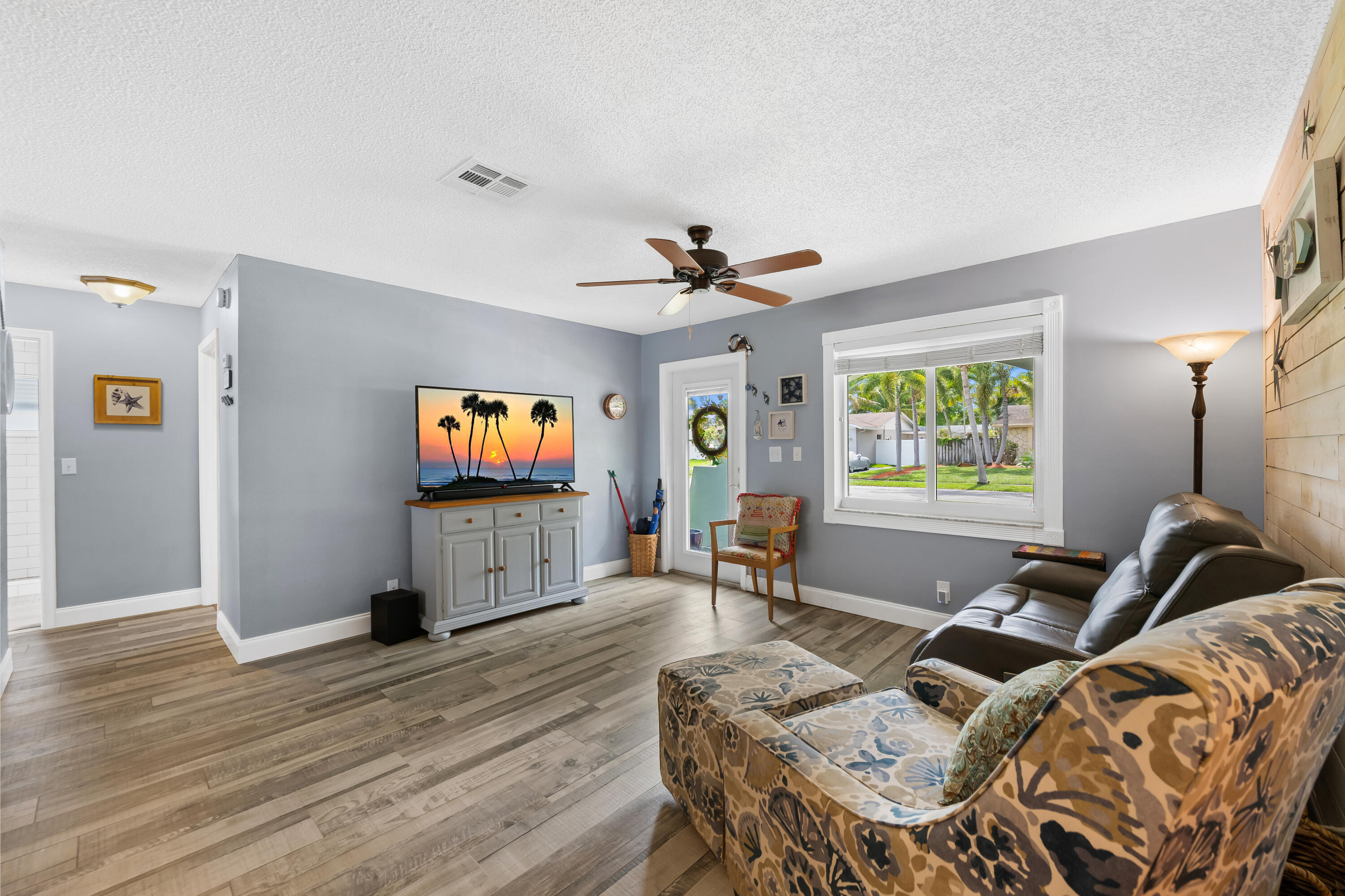 PALM-AIRE VILLAGE SECTION 3 - Residential