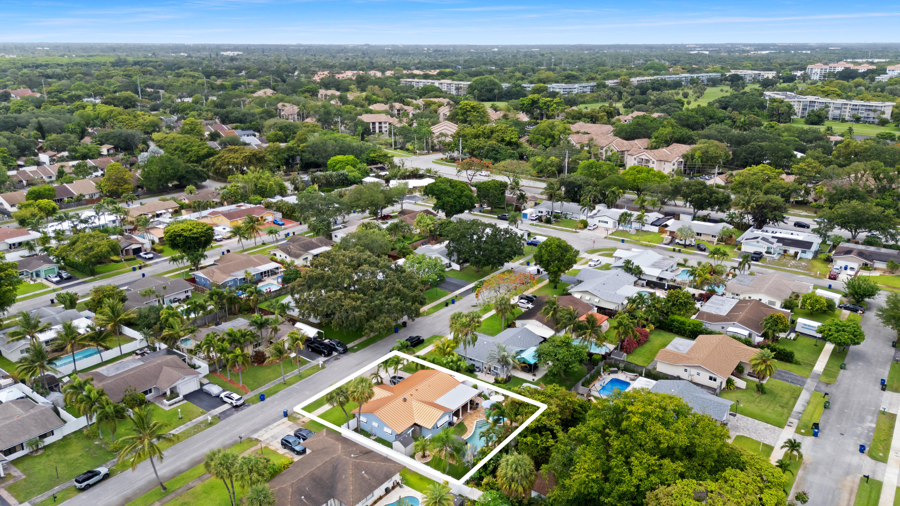 PALM-AIRE VILLAGE SECTION 3 - Residential
