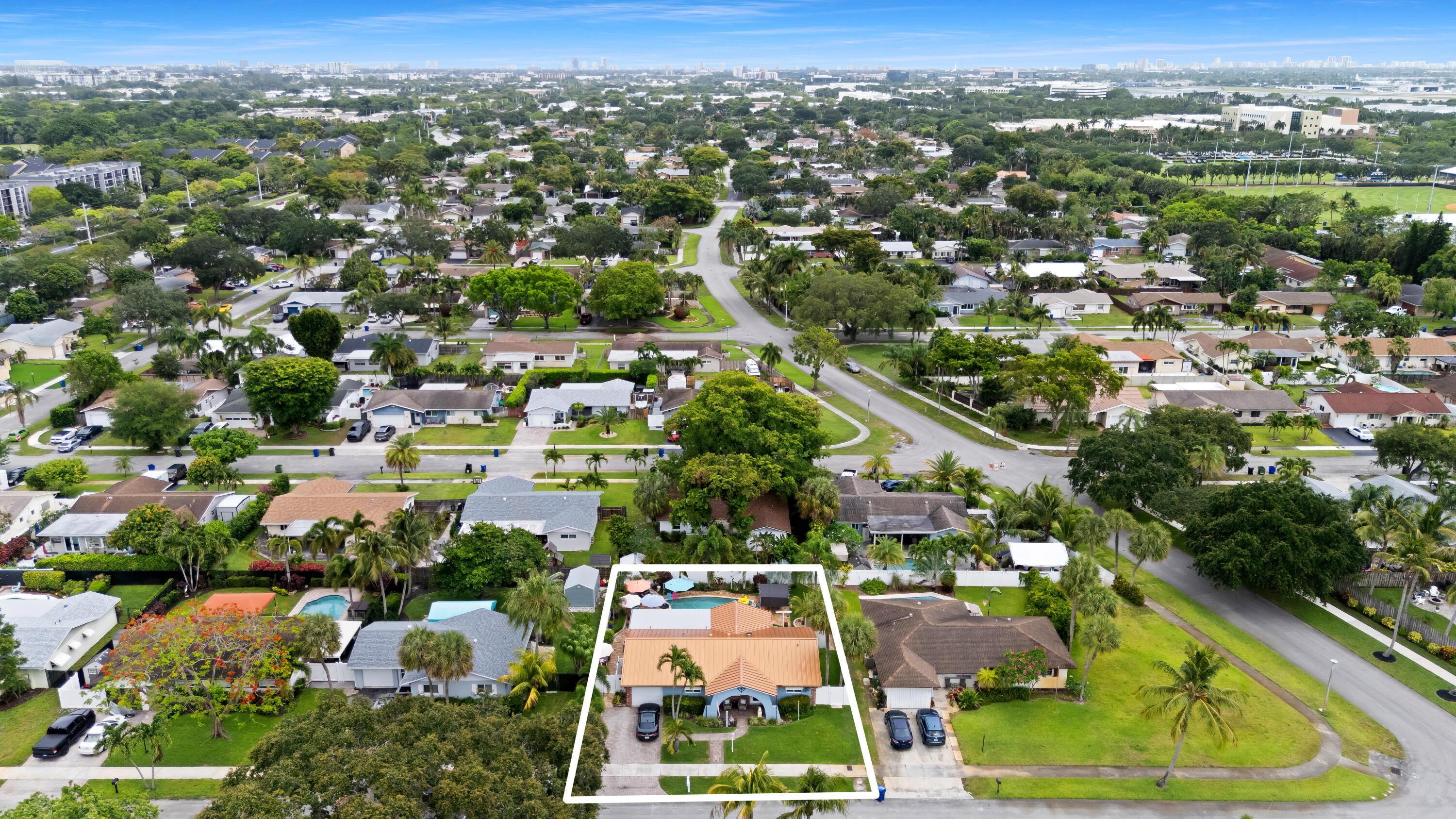 PALM-AIRE VILLAGE SECTION 3 - Residential