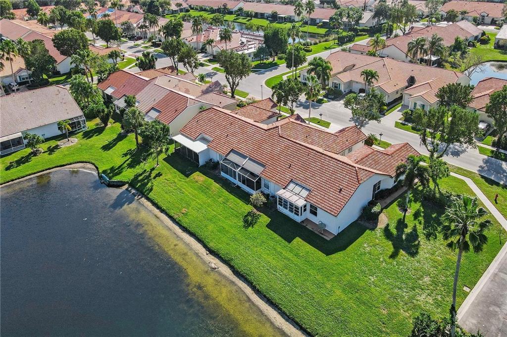 Floral Lakes - Residential