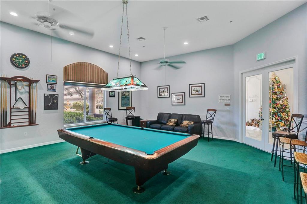 Floral Lakes - Residential