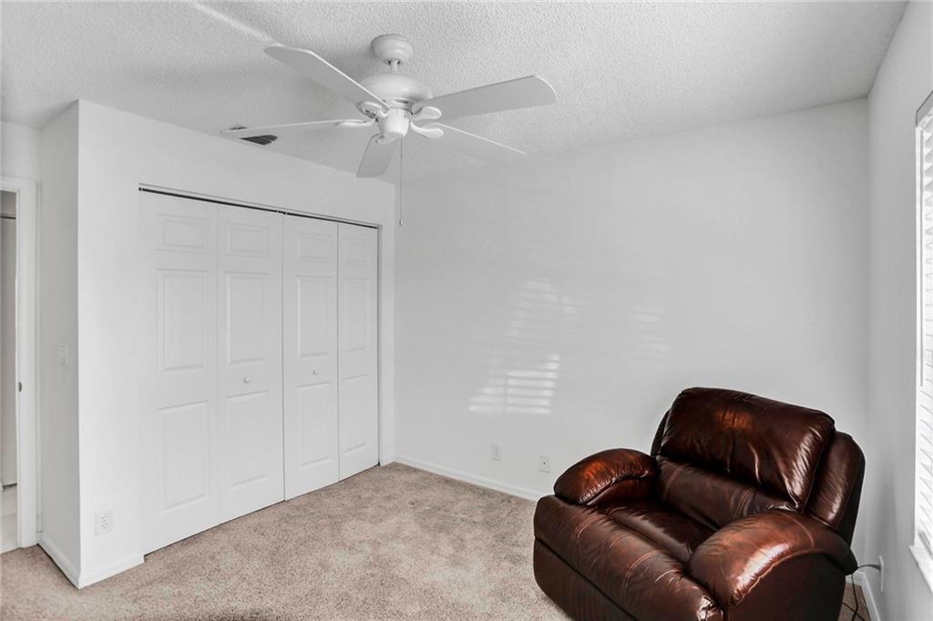 Floral Lakes - Residential