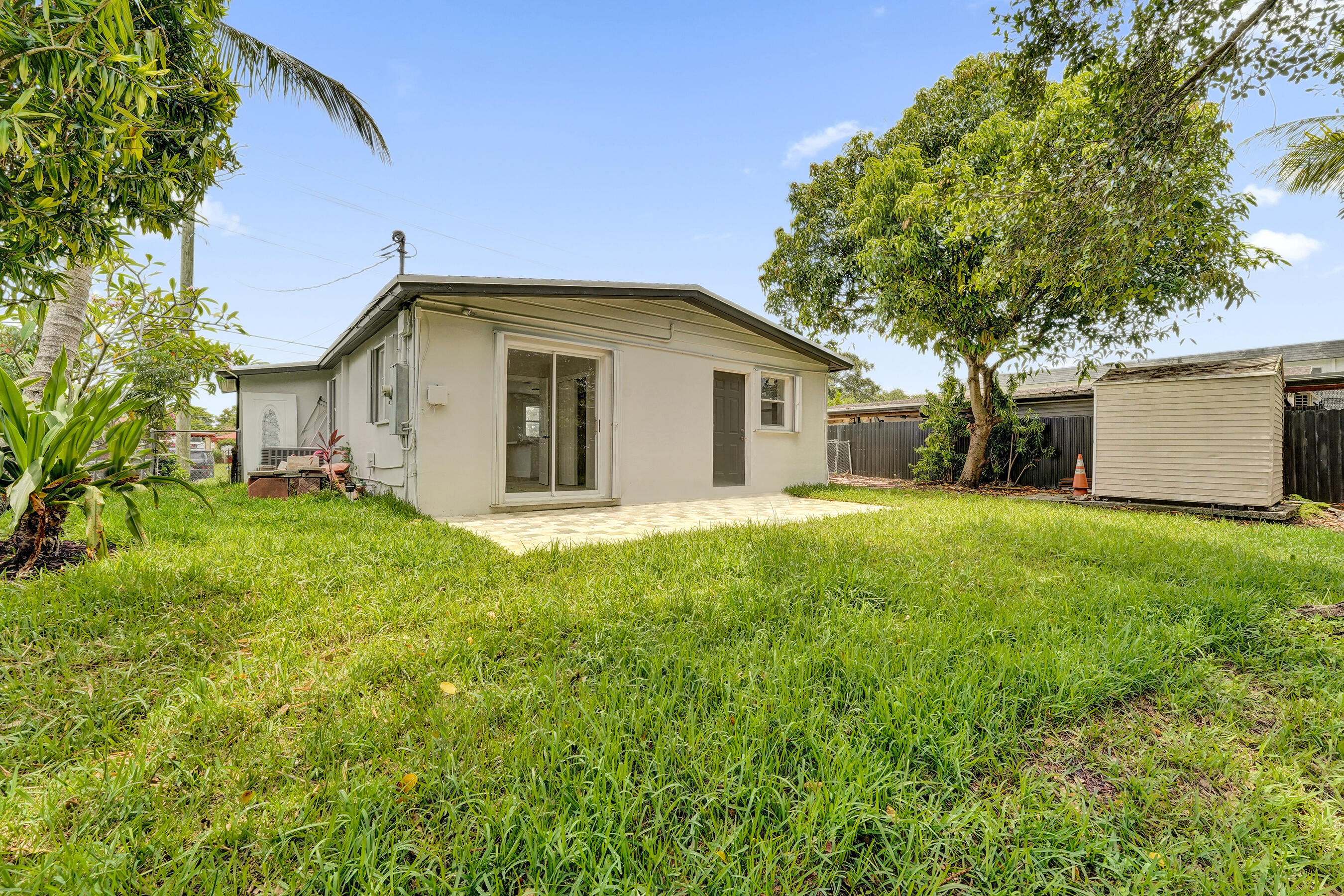 PLAYLAND VILLAGE SEC 3 - Residential Lease