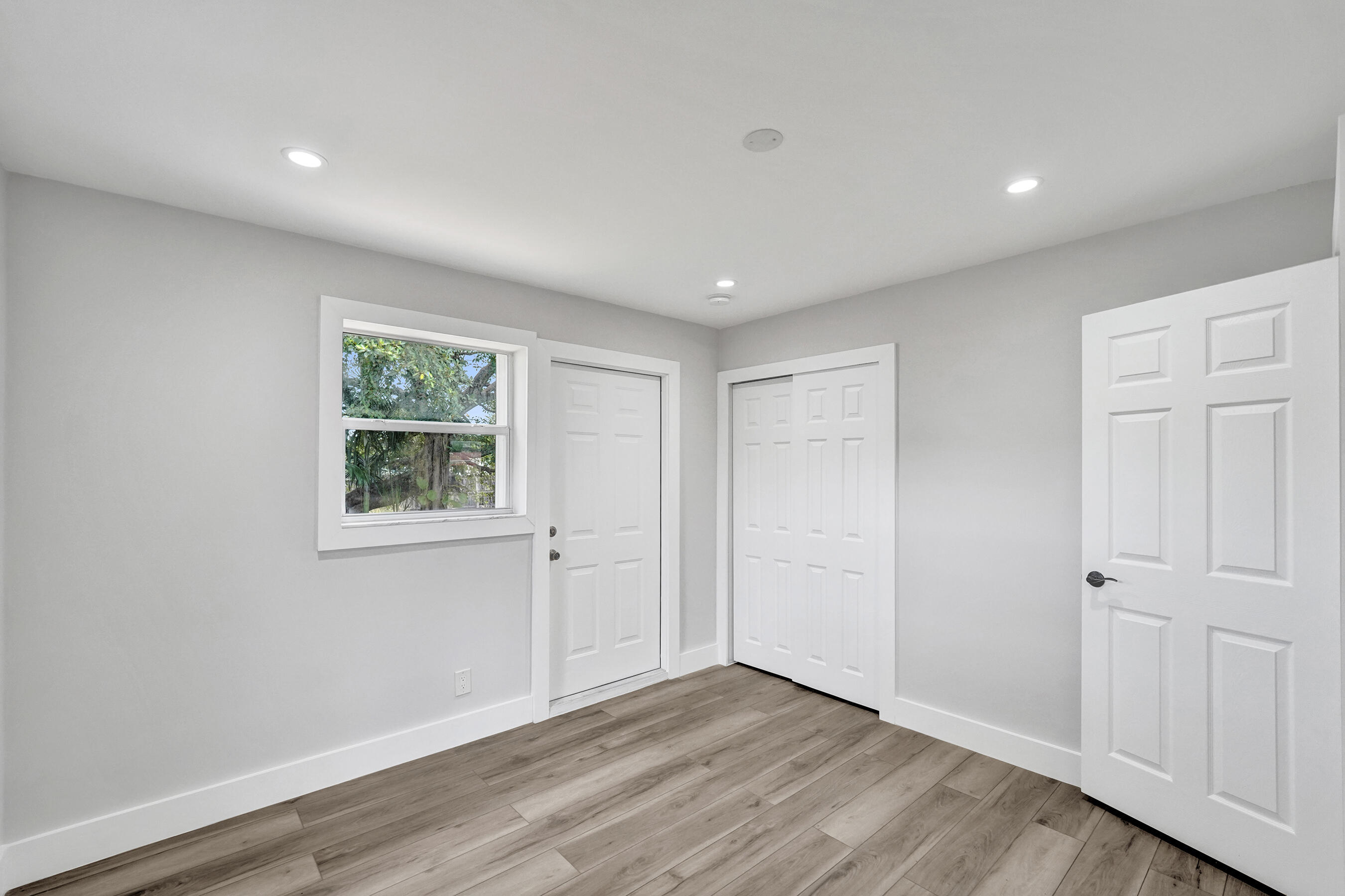 PLAYLAND VILLAGE SEC 3 - Residential Lease