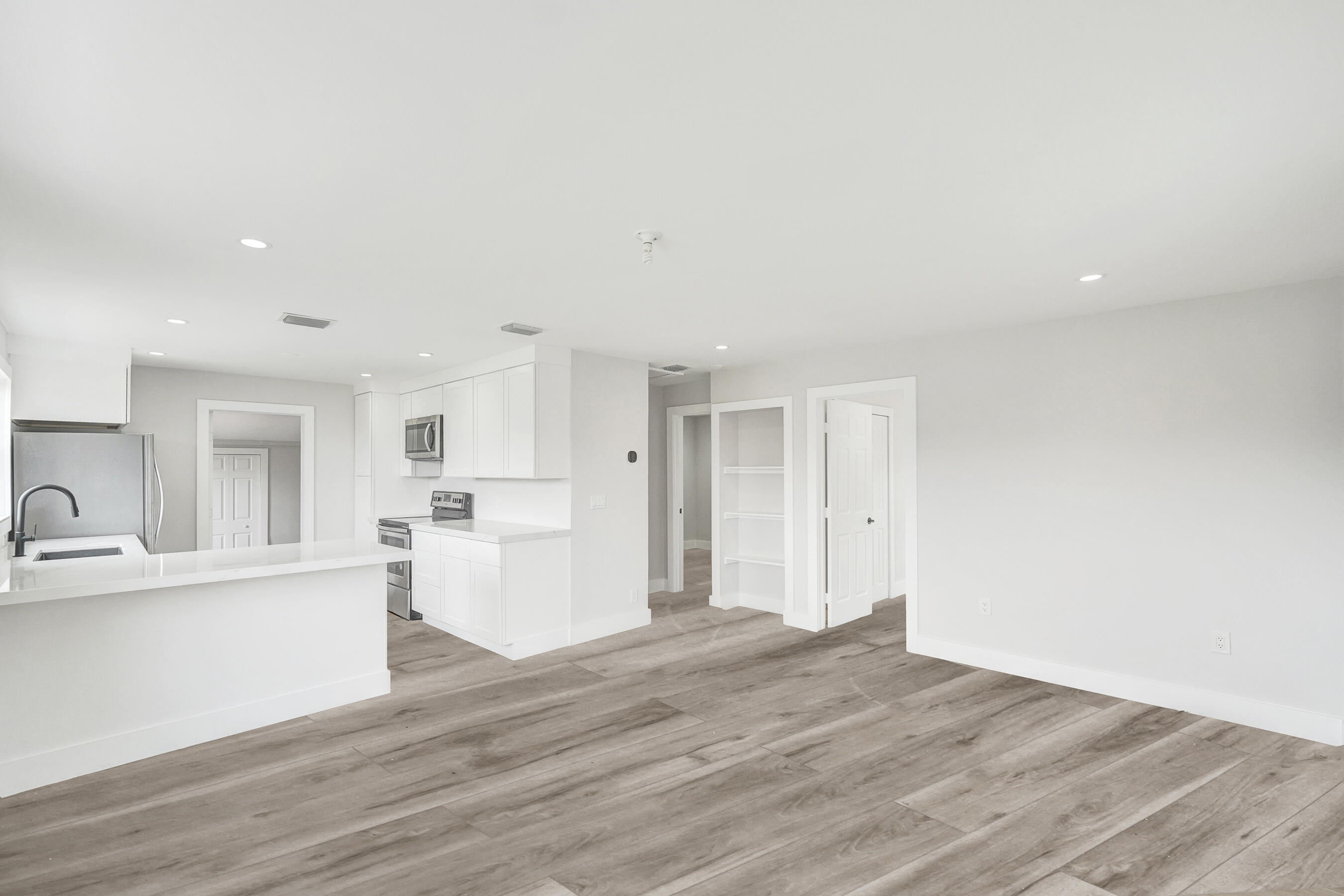 PLAYLAND VILLAGE SEC 3 - Residential Lease