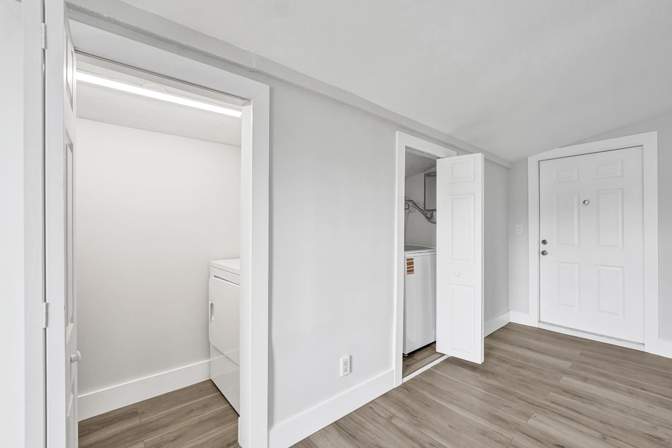 PLAYLAND VILLAGE SEC 3 - Residential Lease