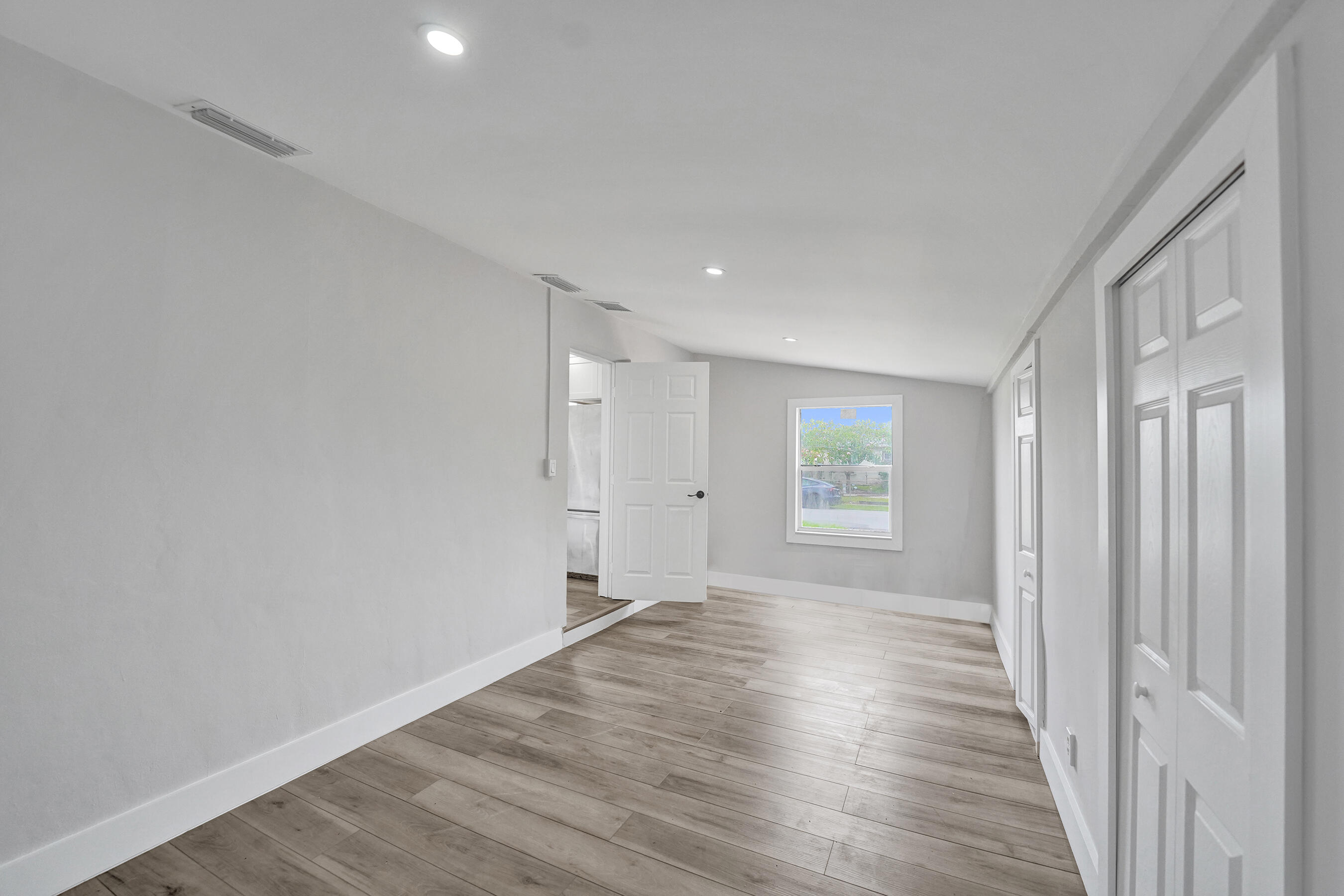 PLAYLAND VILLAGE SEC 3 - Residential Lease