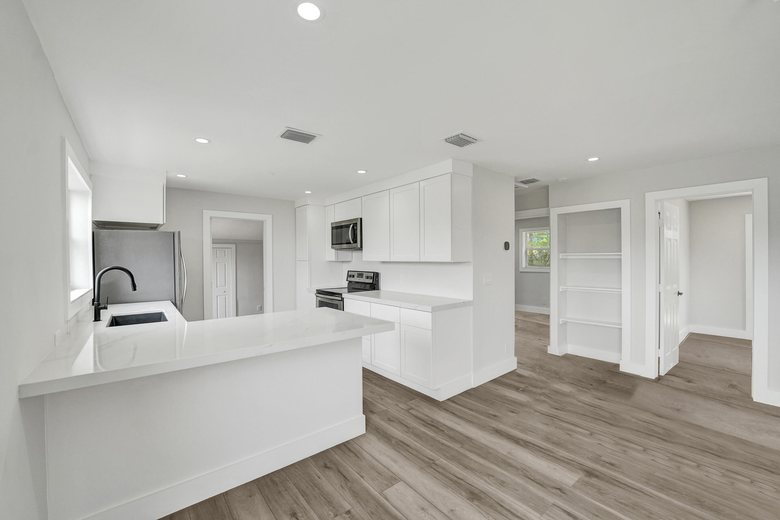 PLAYLAND VILLAGE SEC 3 - Residential Lease