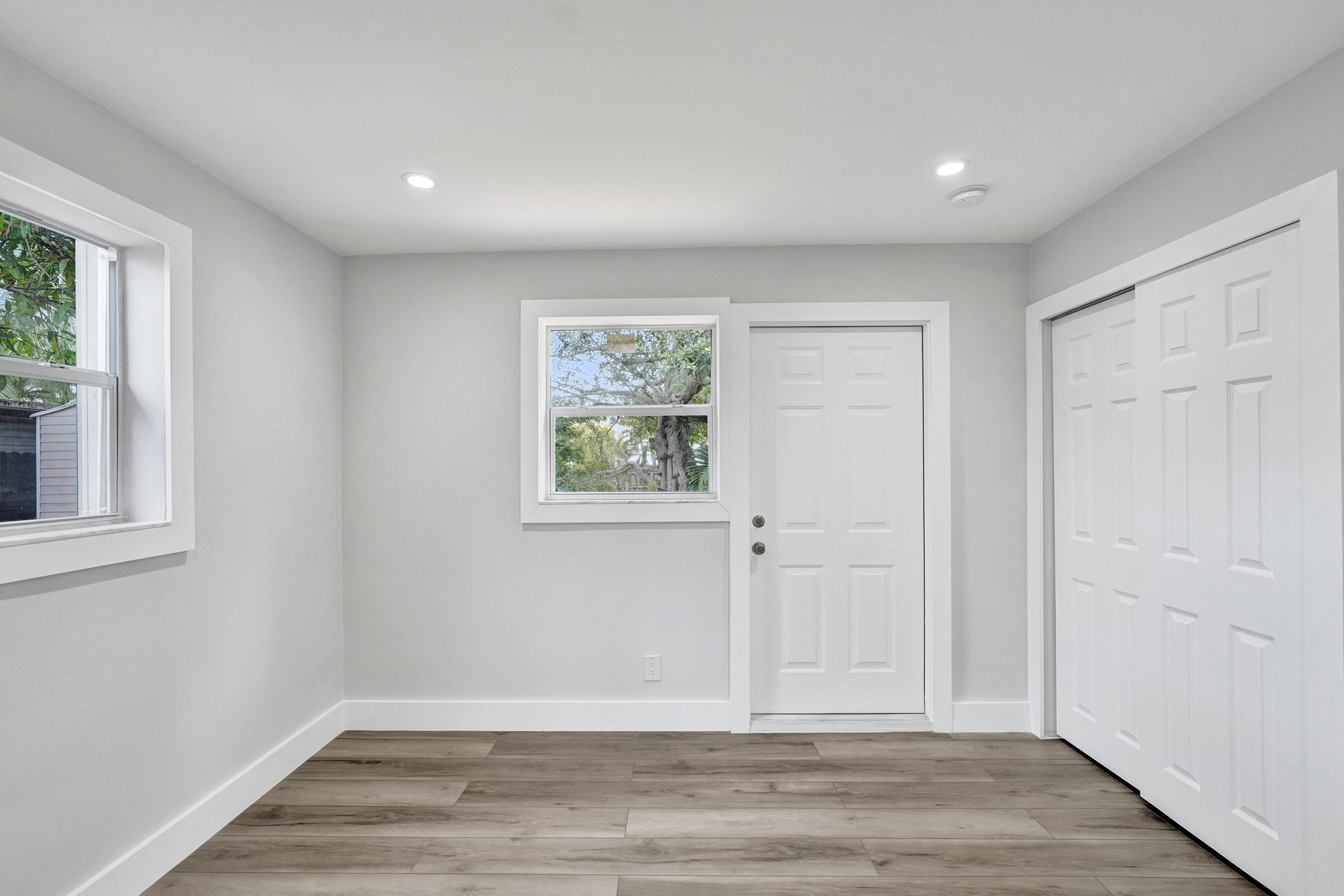 PLAYLAND VILLAGE SEC 3 - Residential Lease