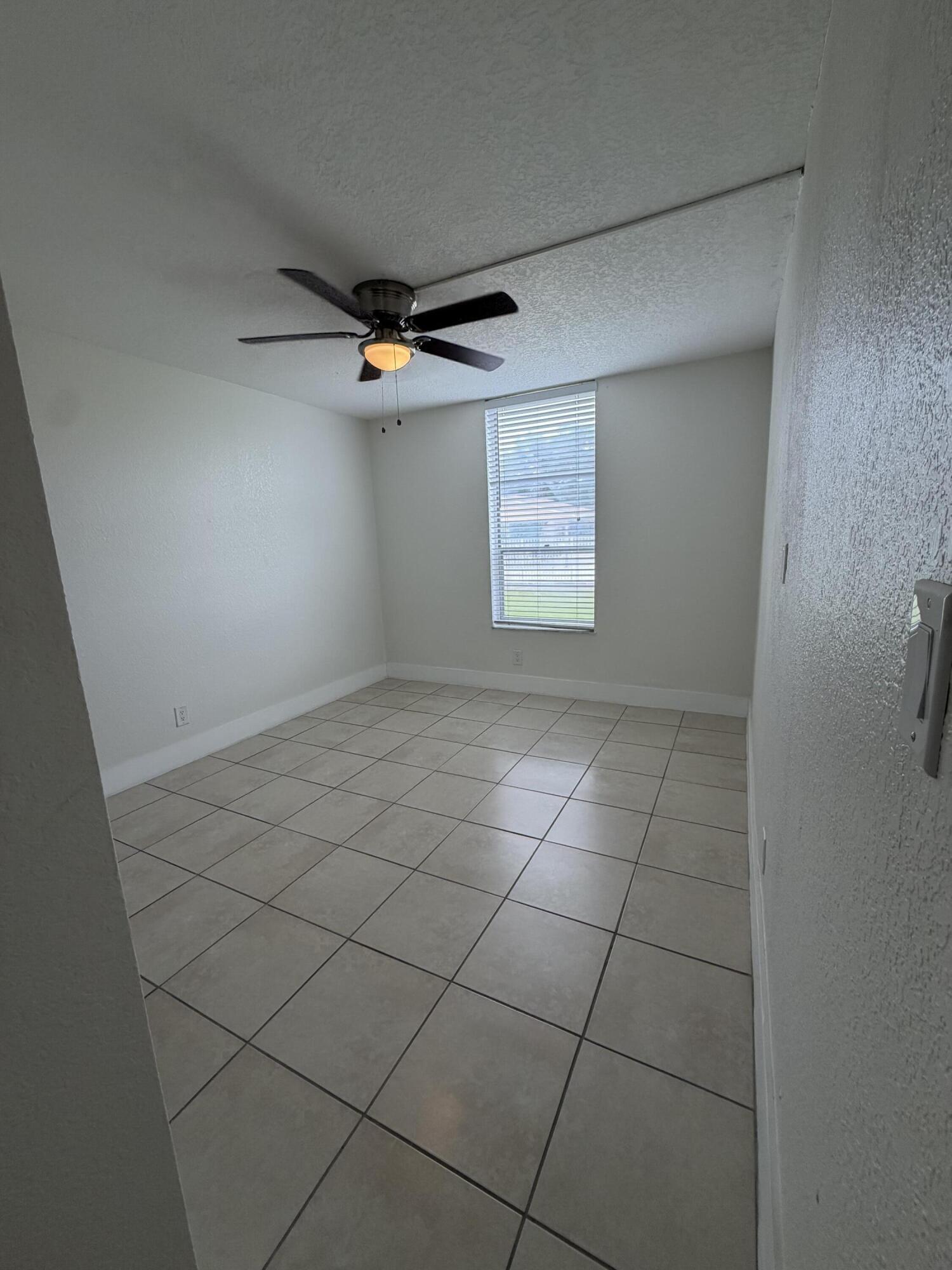 COUNTRY PINES CONDO - Residential