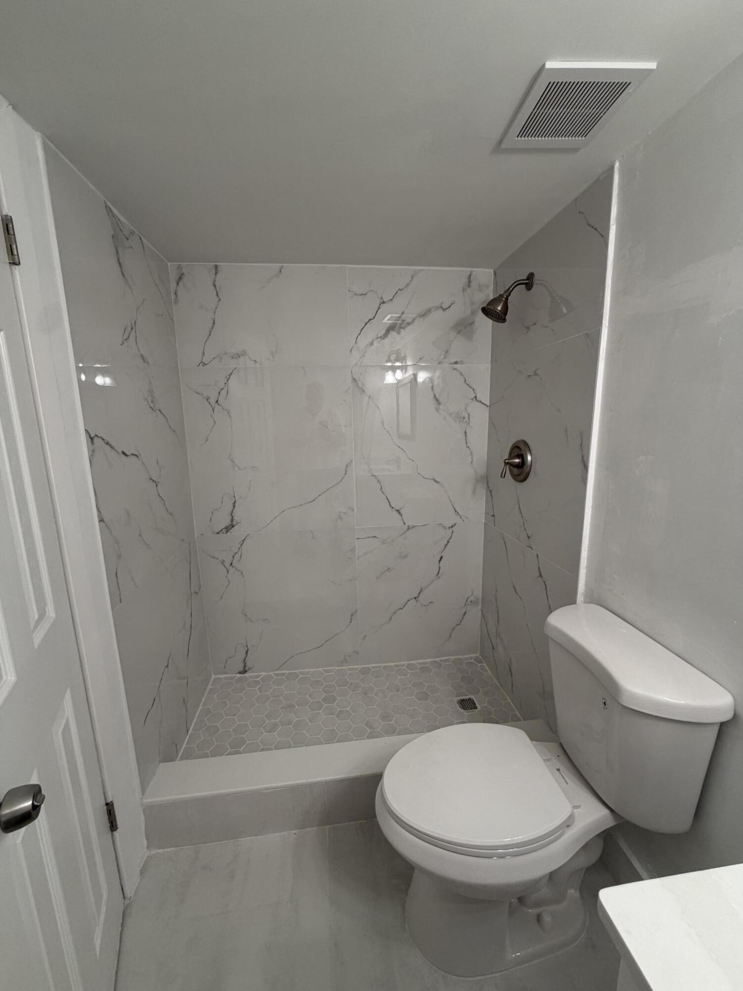 COUNTRY PINES CONDO - Residential