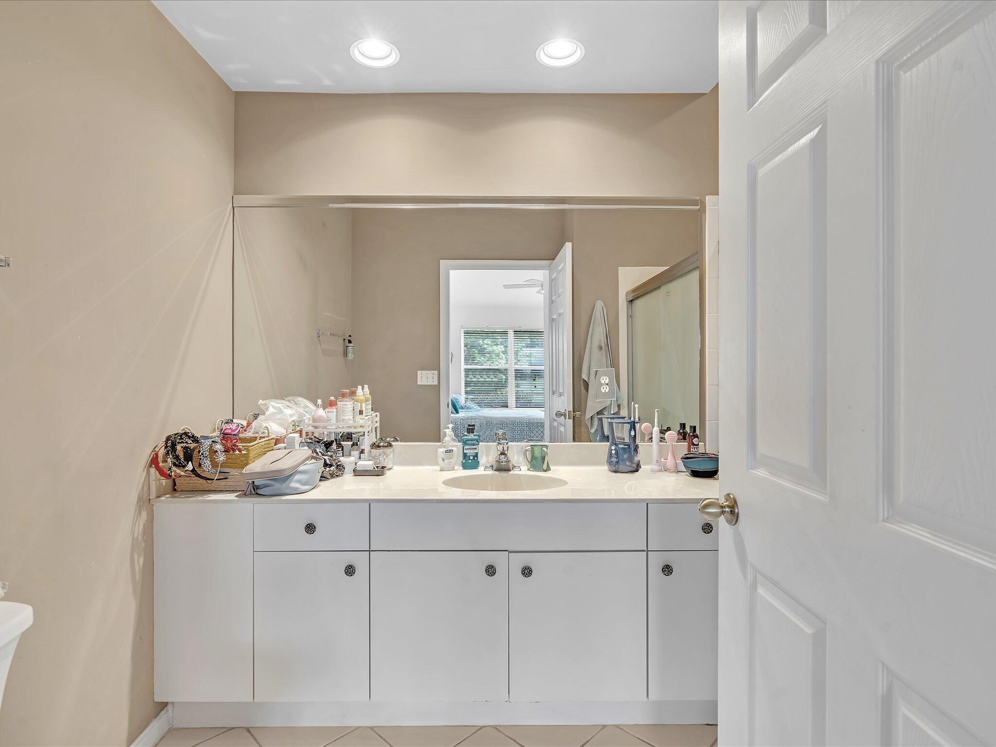 BOYNTON OASIS CONDO - Residential Lease