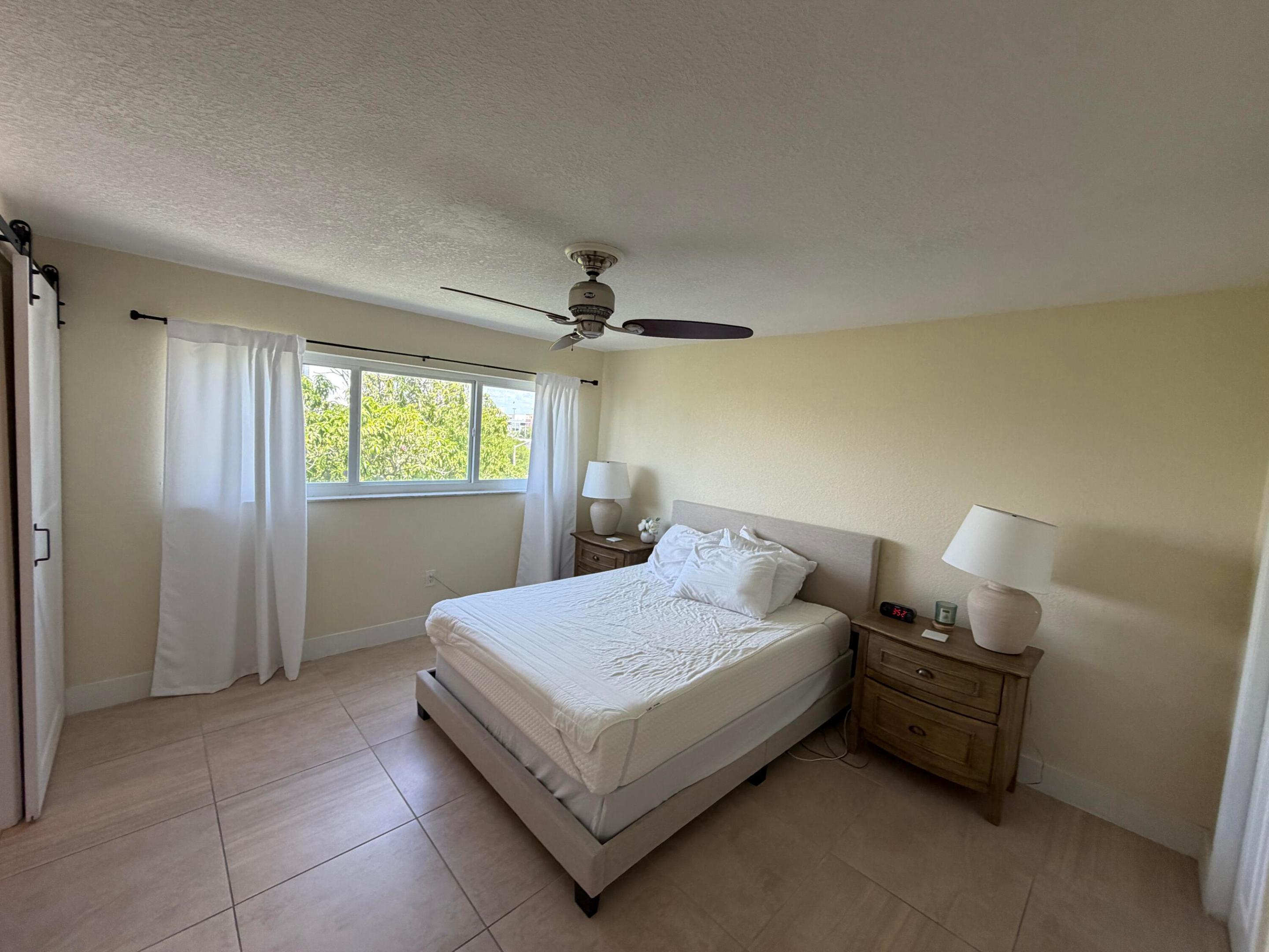 CHATILLON HALL CONDOMINIUM - Residential Lease