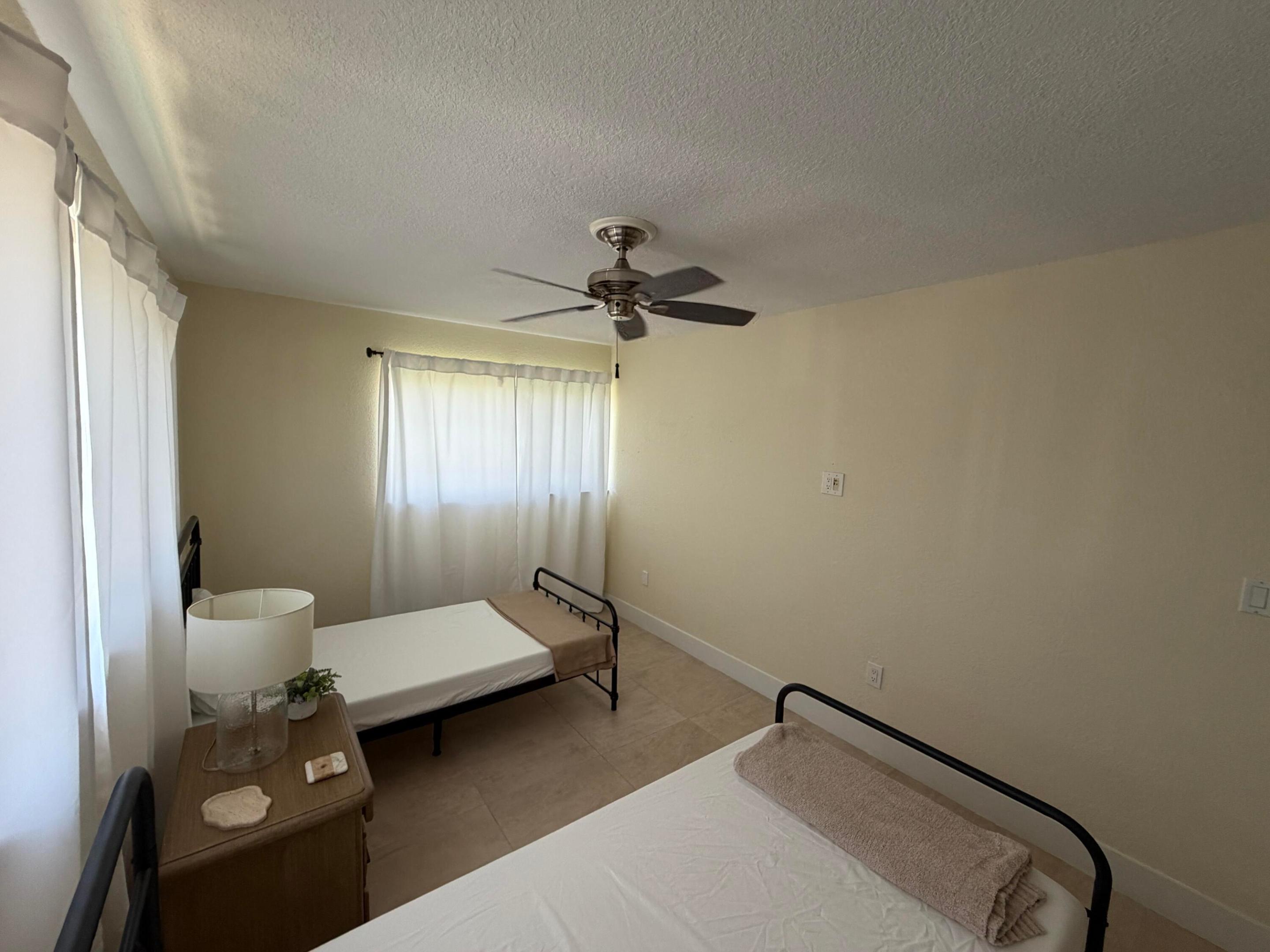 CHATILLON HALL CONDOMINIUM - Residential Lease