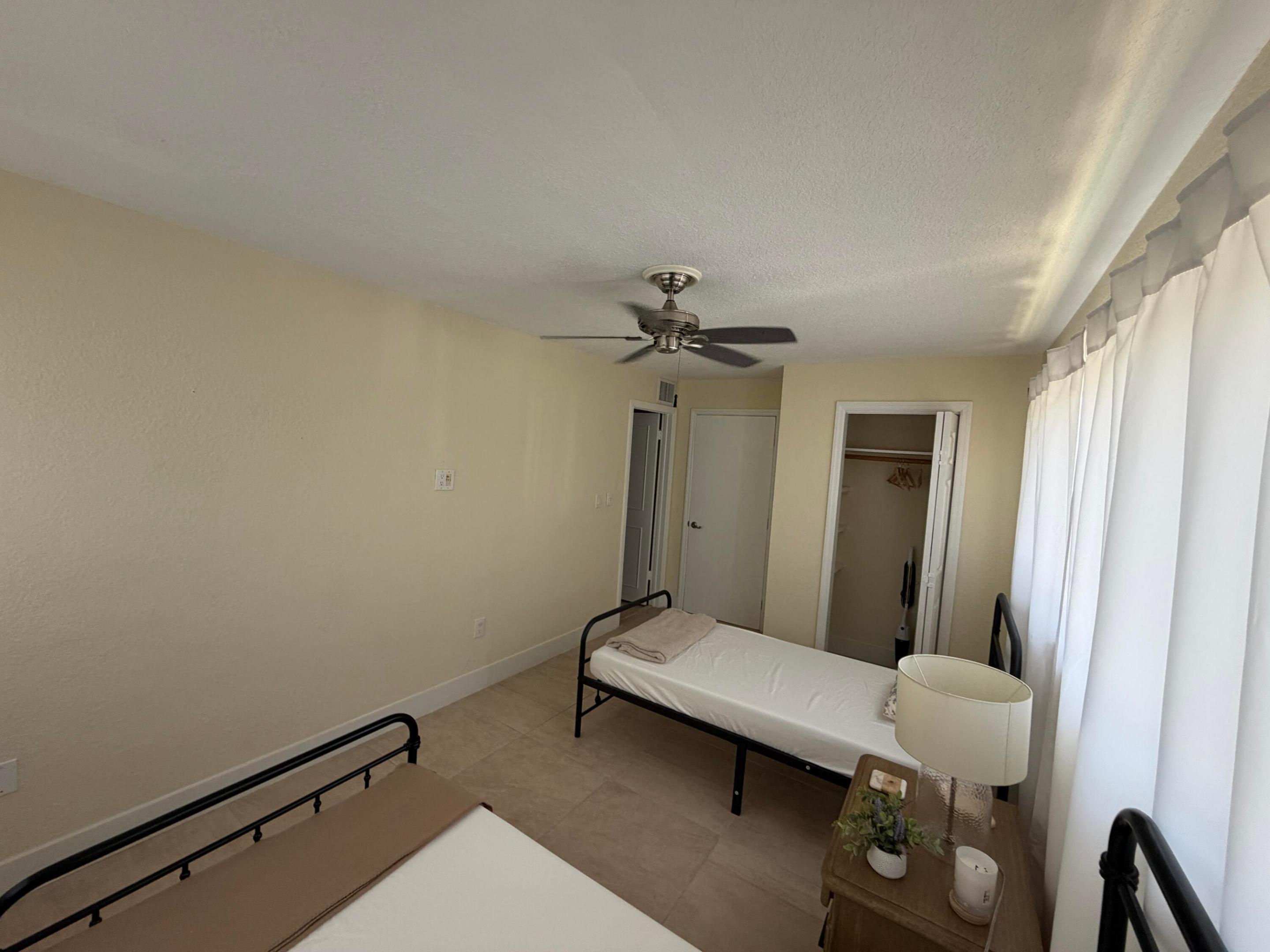 CHATILLON HALL CONDOMINIUM - Residential Lease
