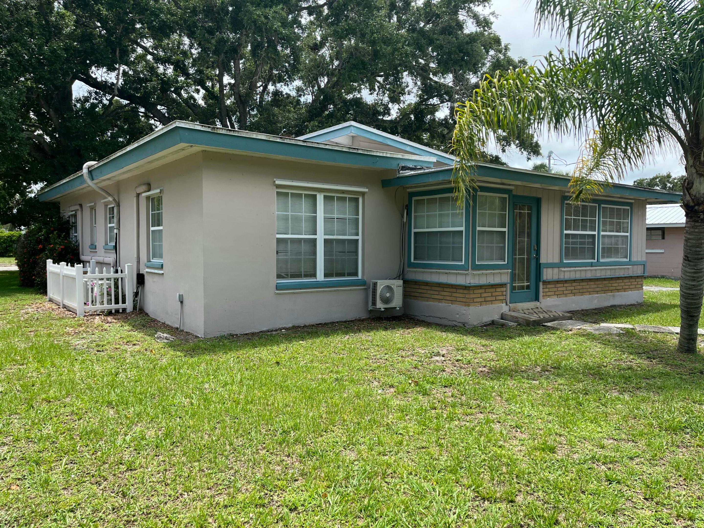 MCANSH PARK REPLATS OF - Residential