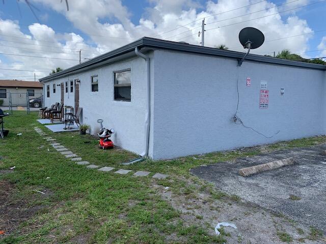 ACREHOME PARK - Residential Income