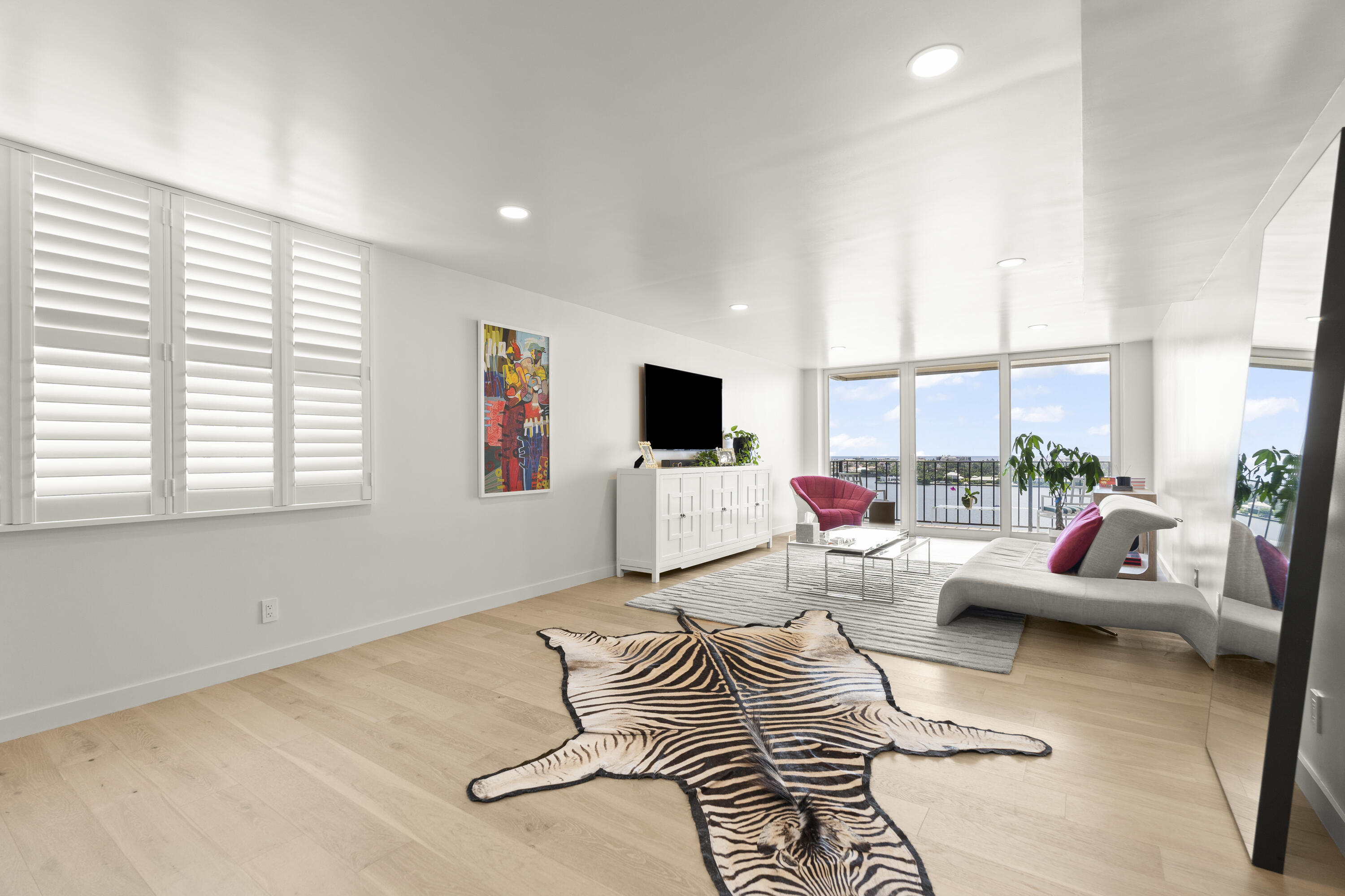 RAPALLO SOUTH CONDO - Residential