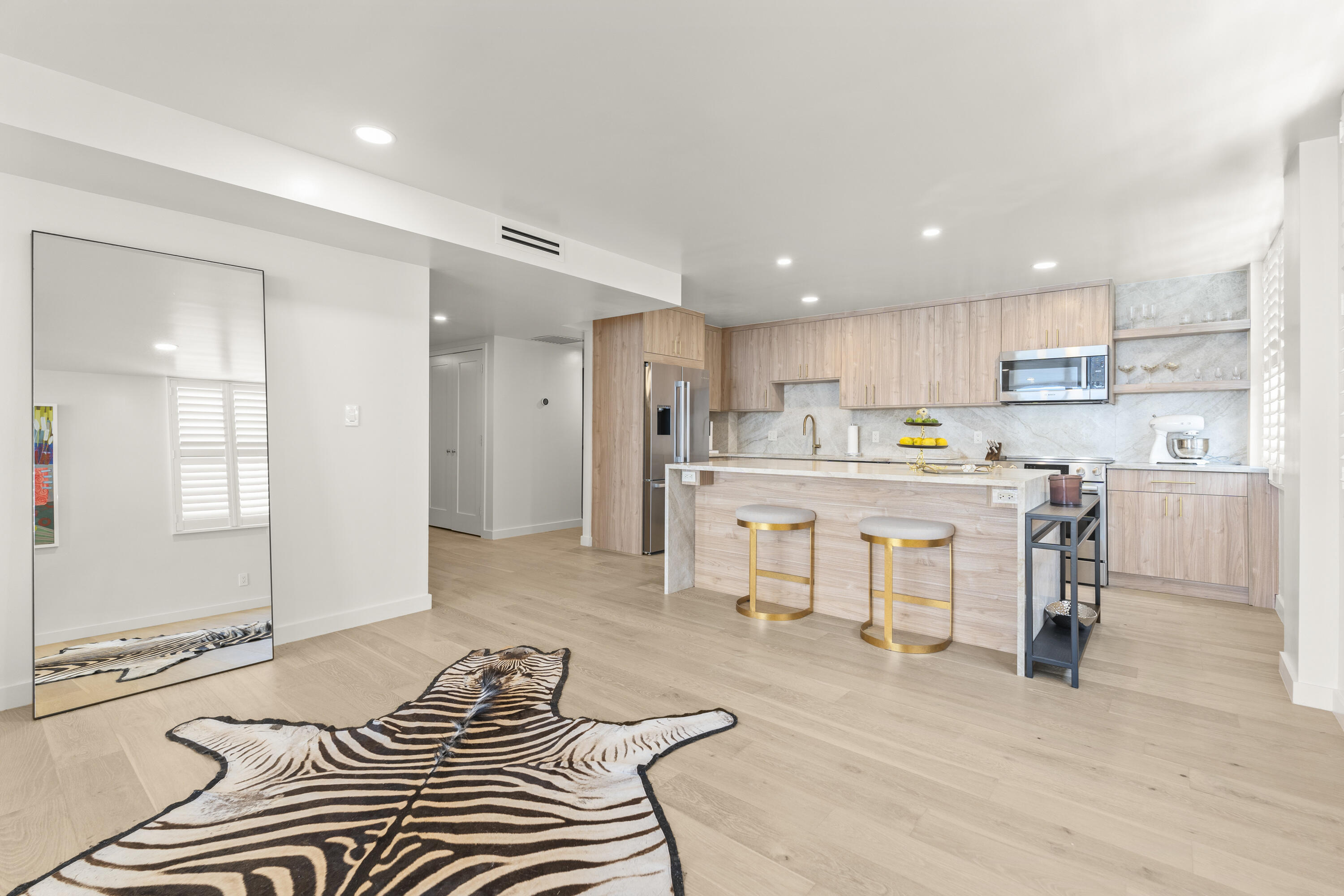 RAPALLO SOUTH CONDO - Residential
