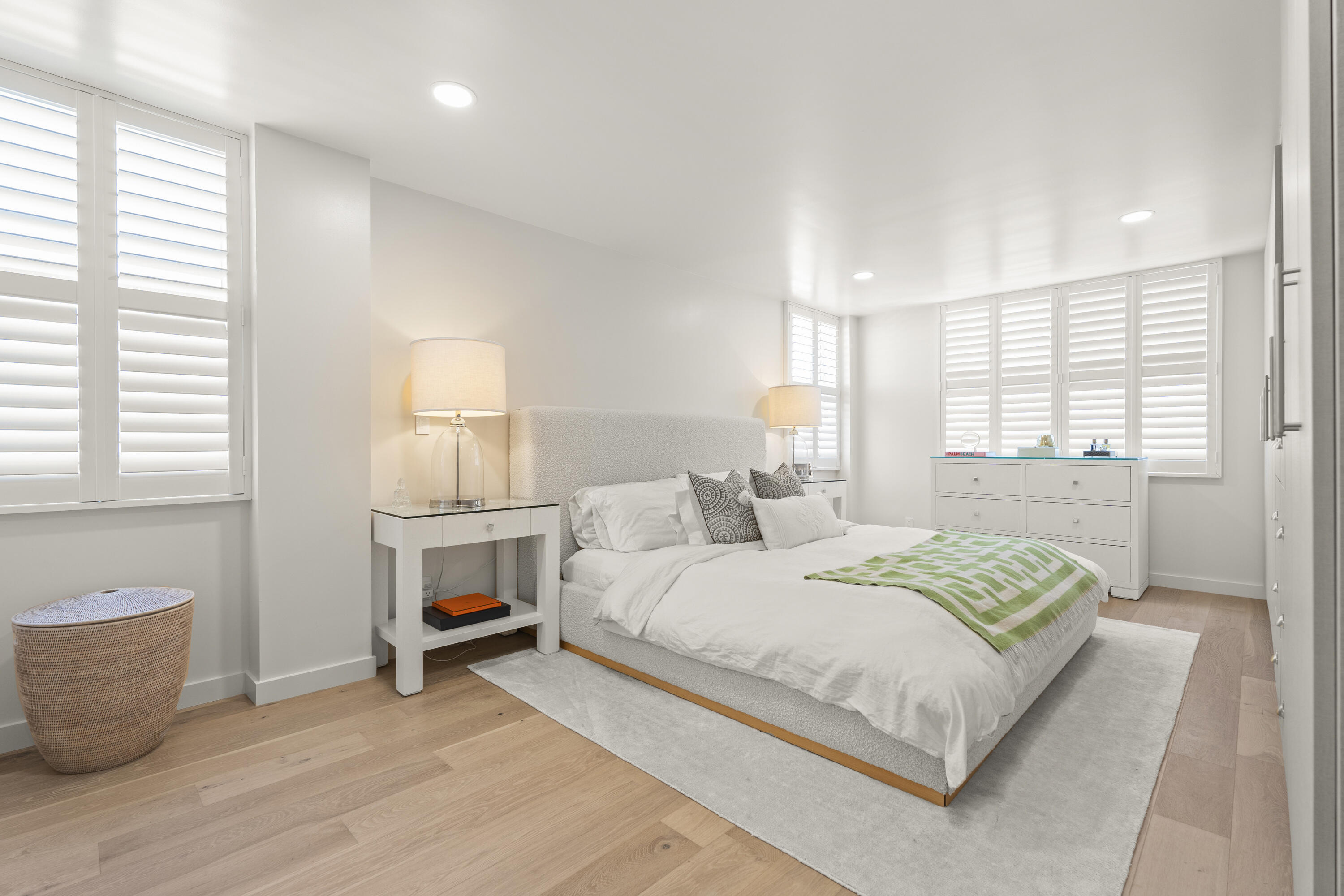 RAPALLO SOUTH CONDO - Residential