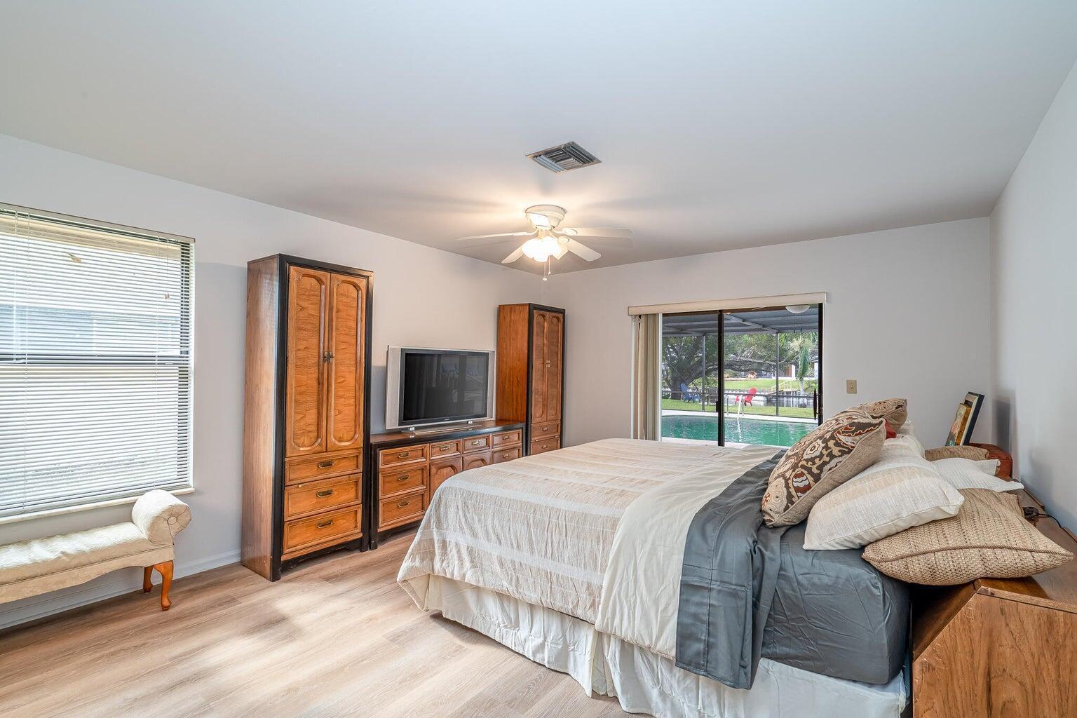 SOUTH SHORE 1 OF WELLINGTON - Residential Lease